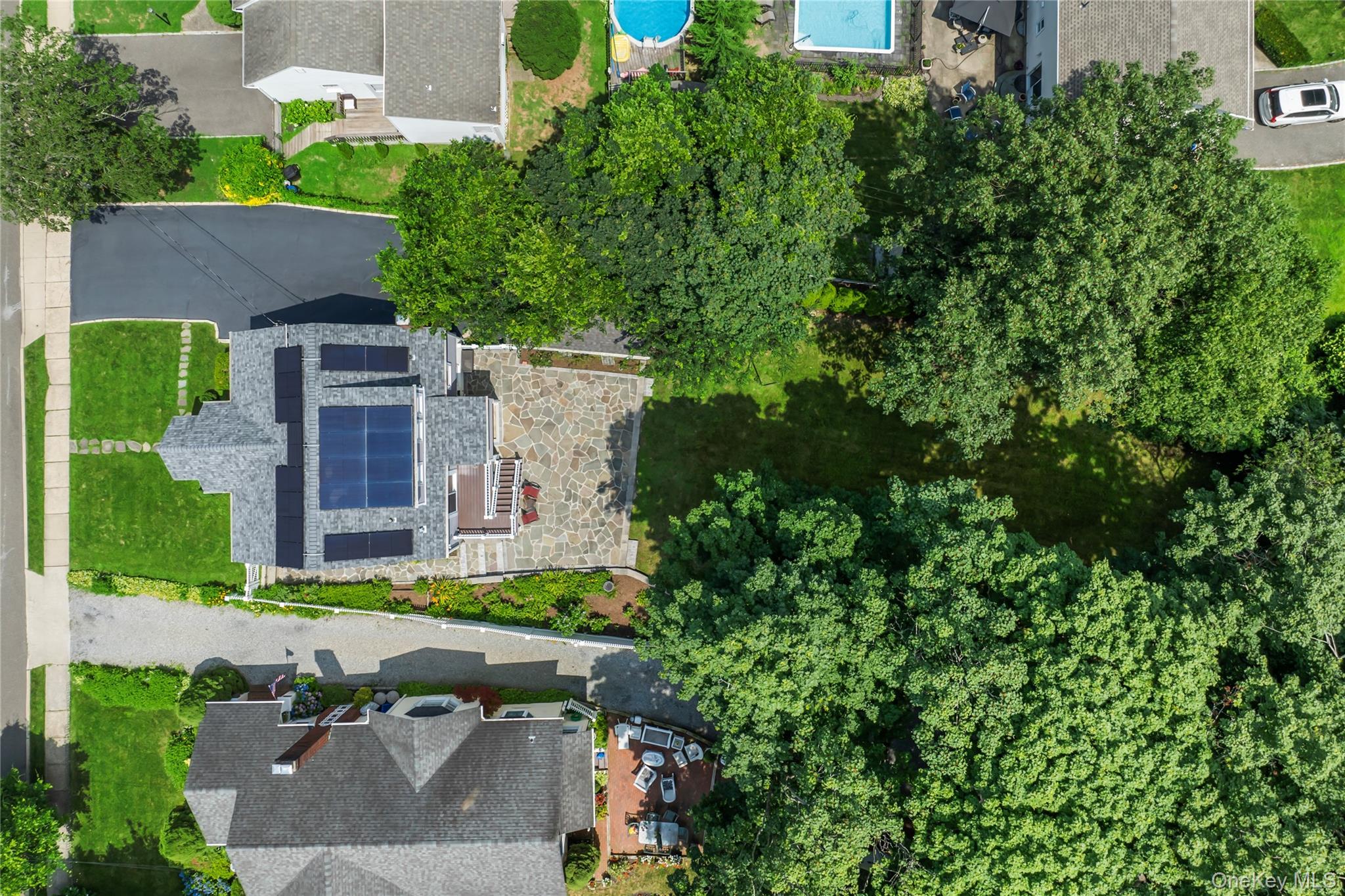 224 Woodbury Road, Huntington, NY 11743