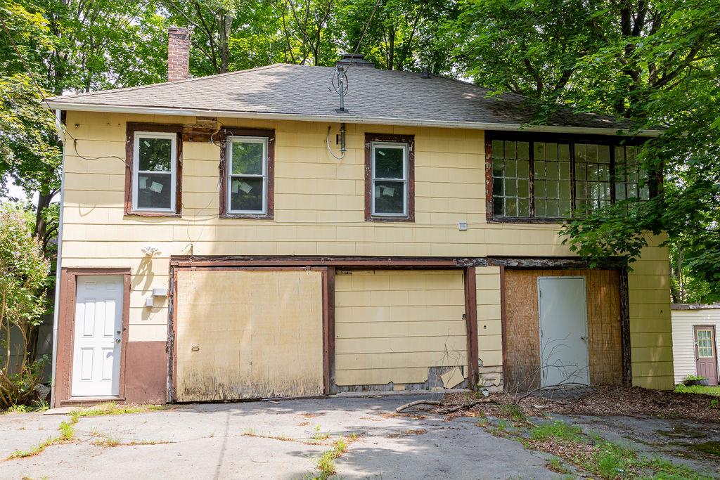 62 Clinton Avenue, Monticello, NY 12701