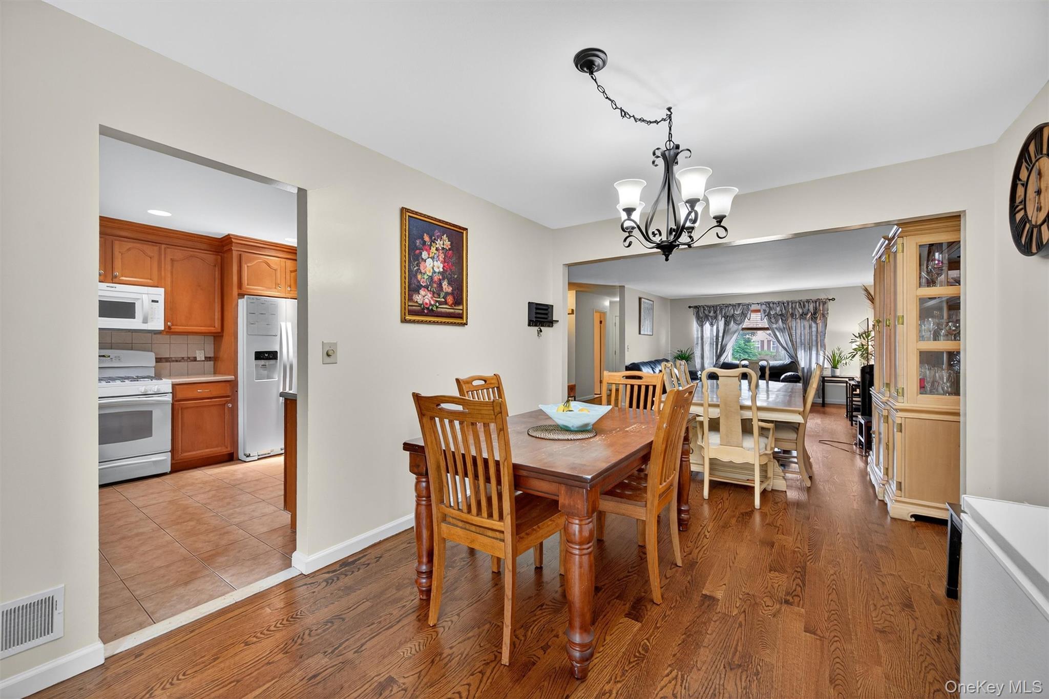 418 Pawnee Court, Suffern, NY 10901