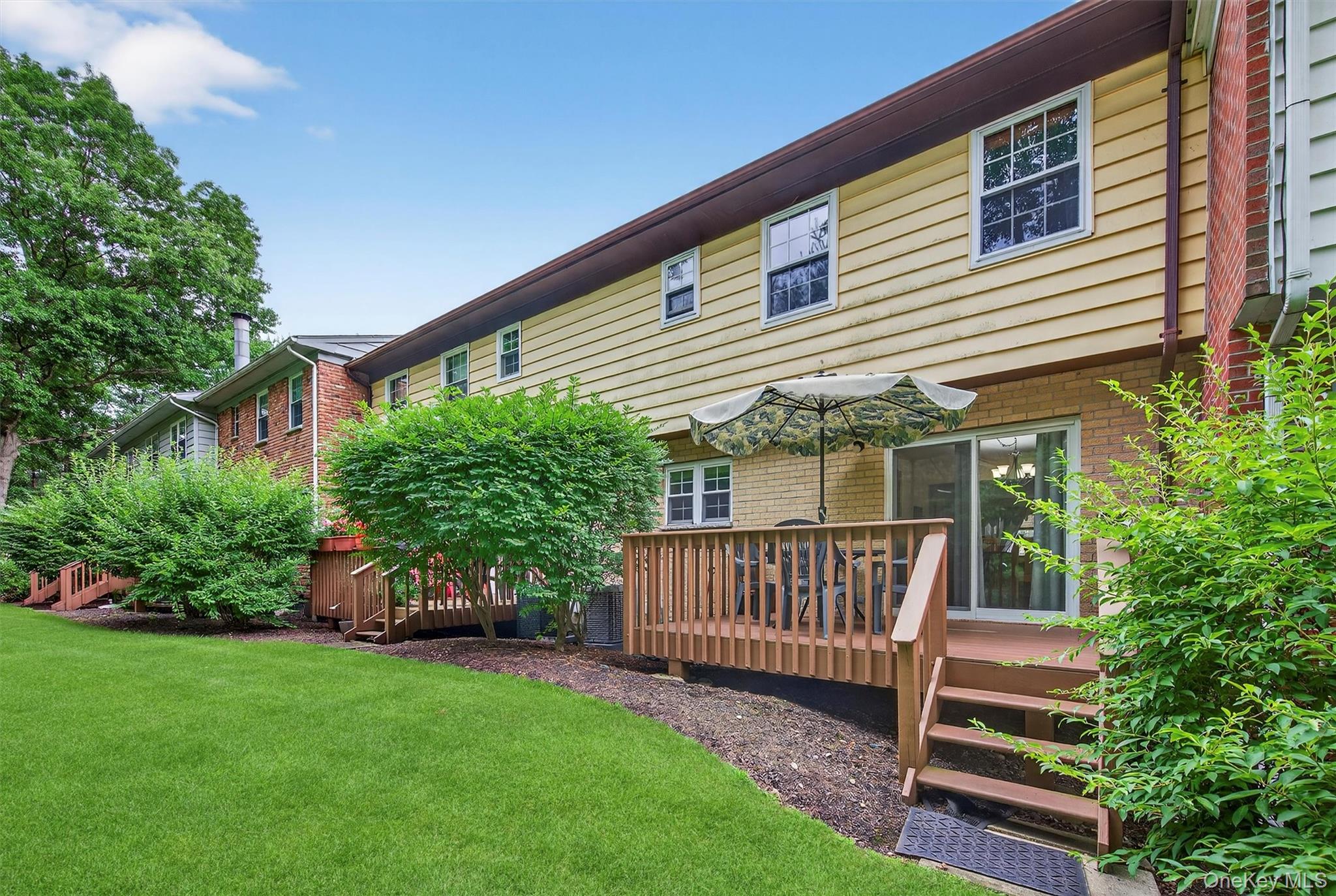 418 Pawnee Court, Suffern, NY 10901