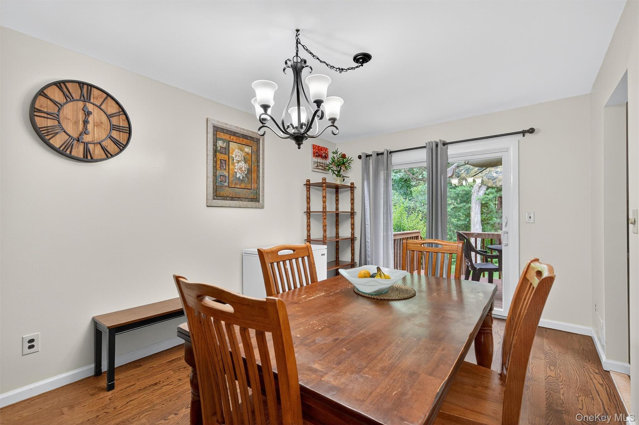 418 Pawnee Court, Suffern, NY 10901