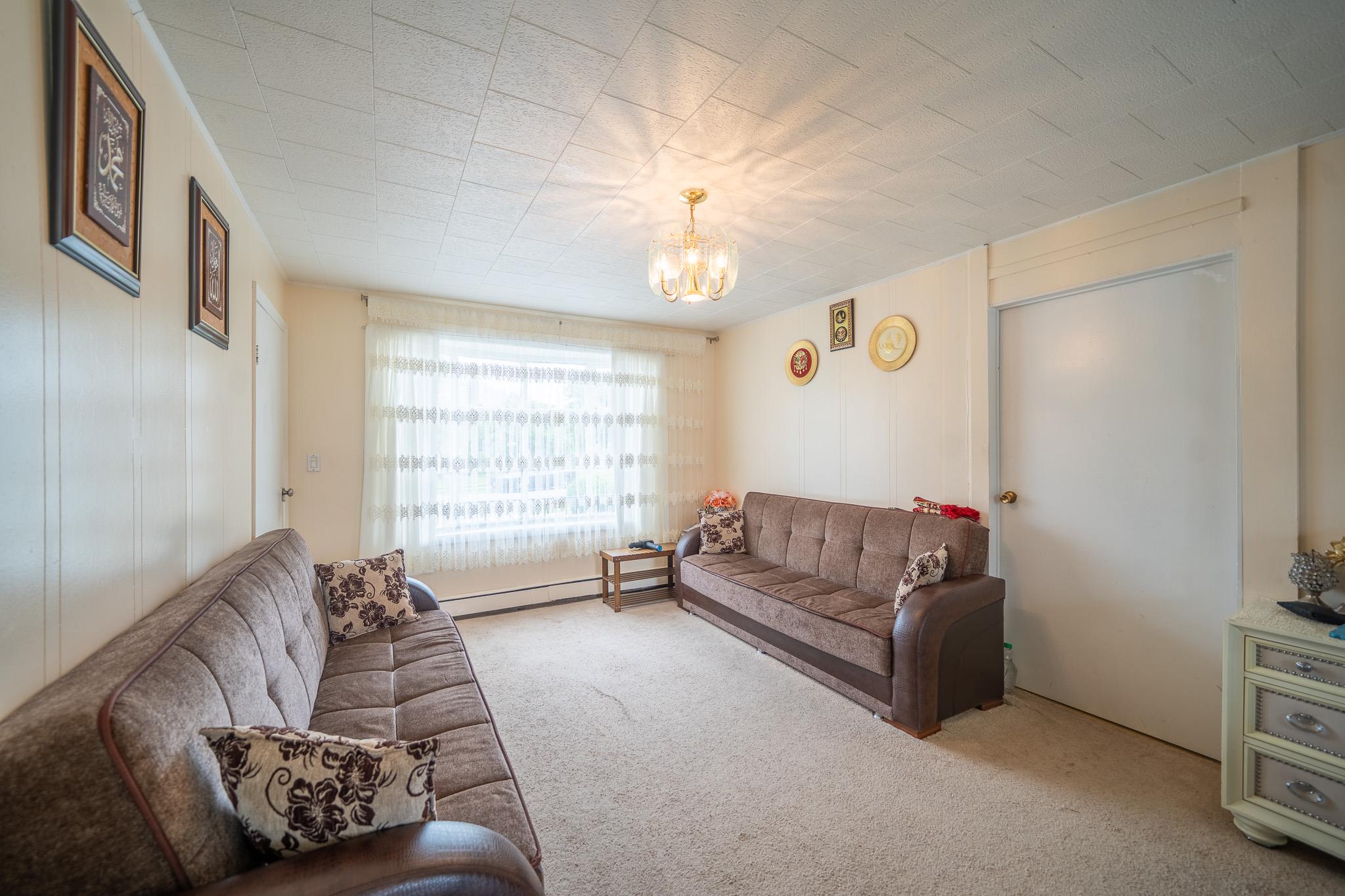 47 Cardinal Road, Levittown, NY 11756