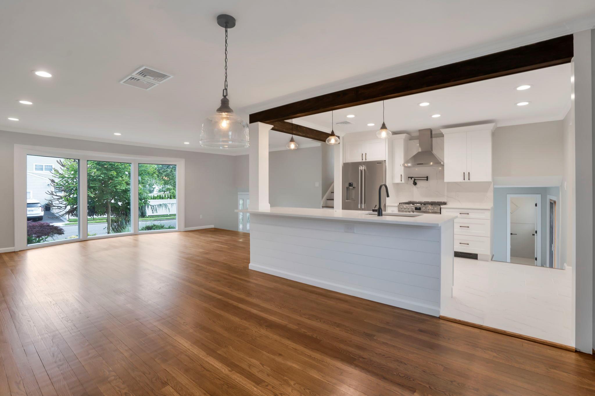 1815 Echo Place, Merrick, NY 11566