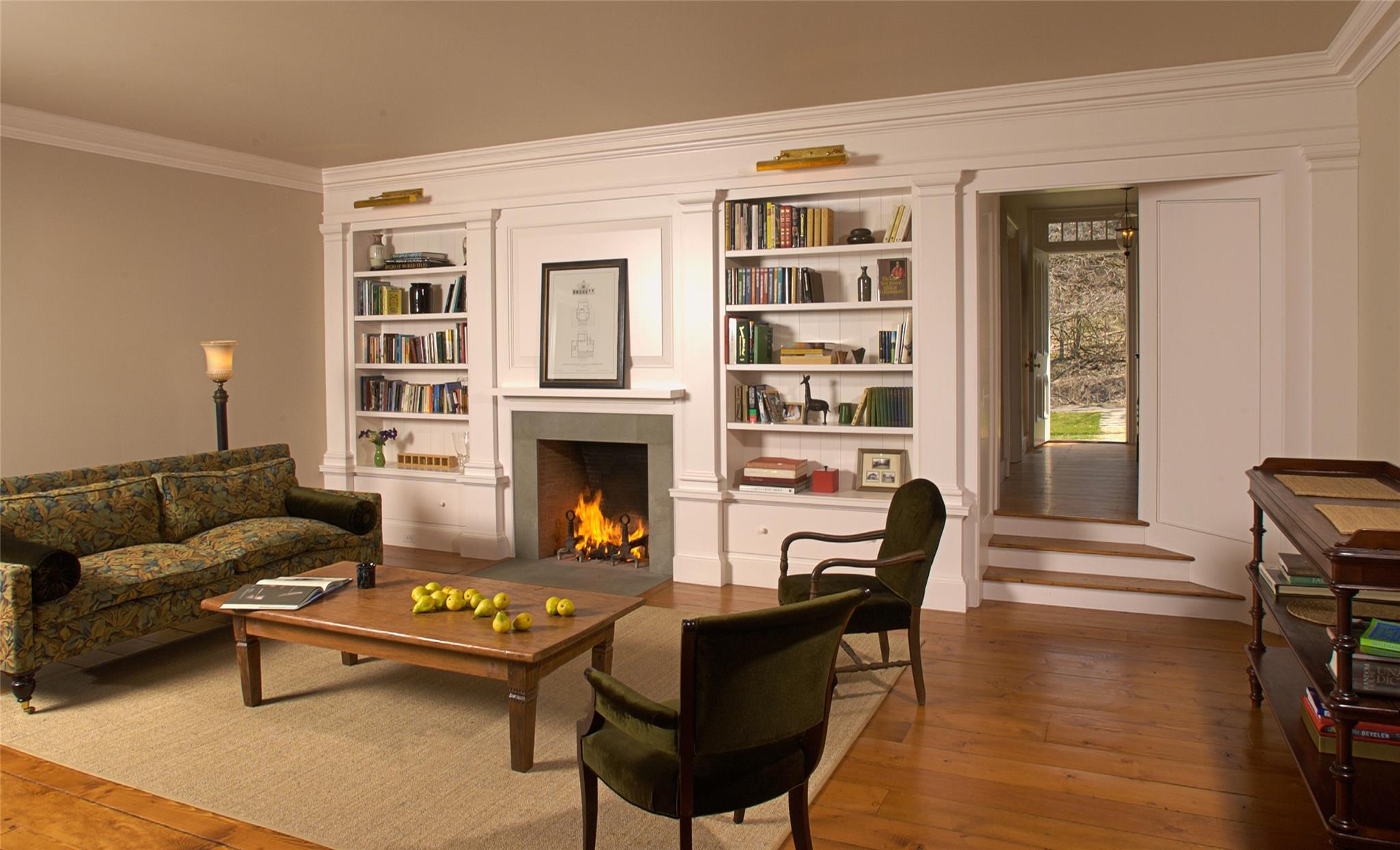 7 Steamboat Dock Lane, Red Hook, NY 12507