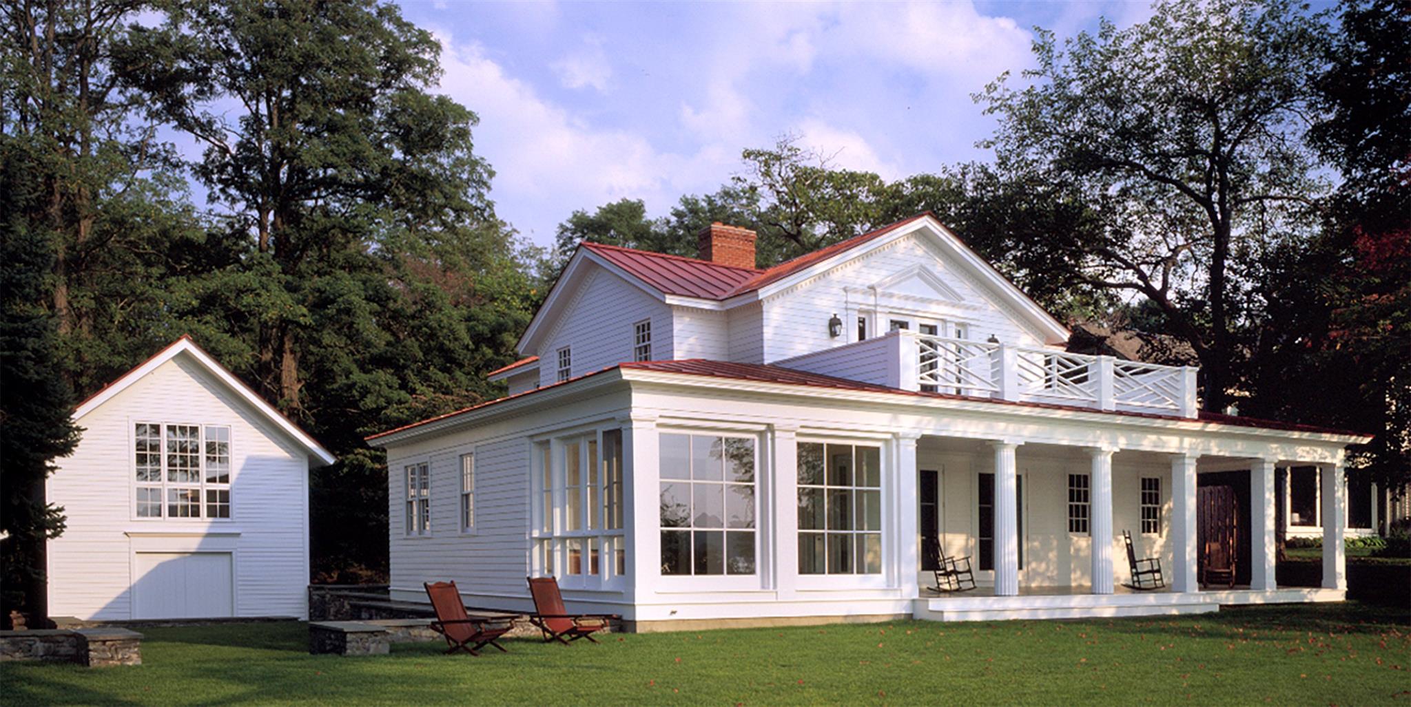 7 Steamboat Dock Lane, Red Hook, NY 12507