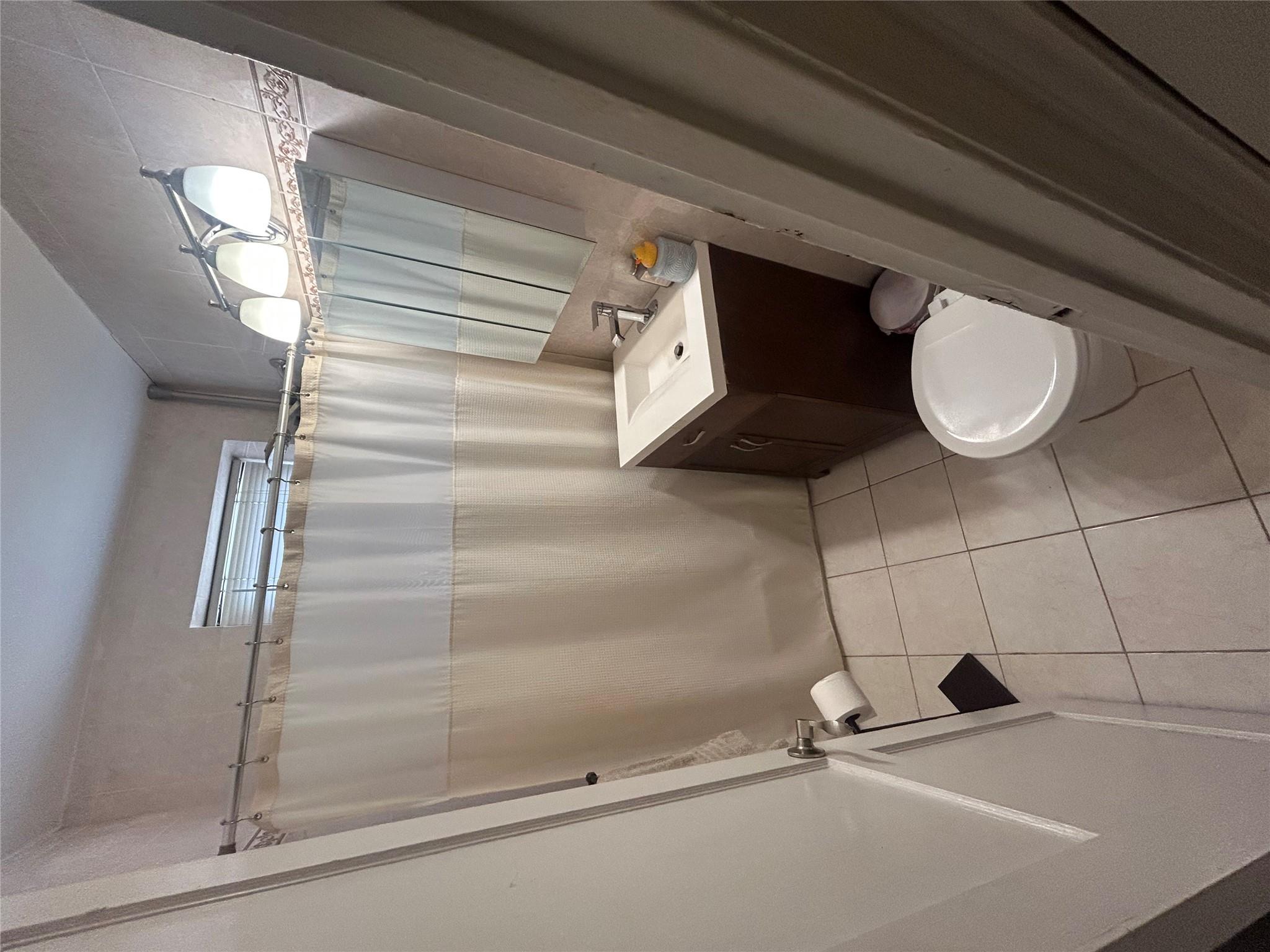 21543 48th Avenue # 1E, Bayside, NY 11364