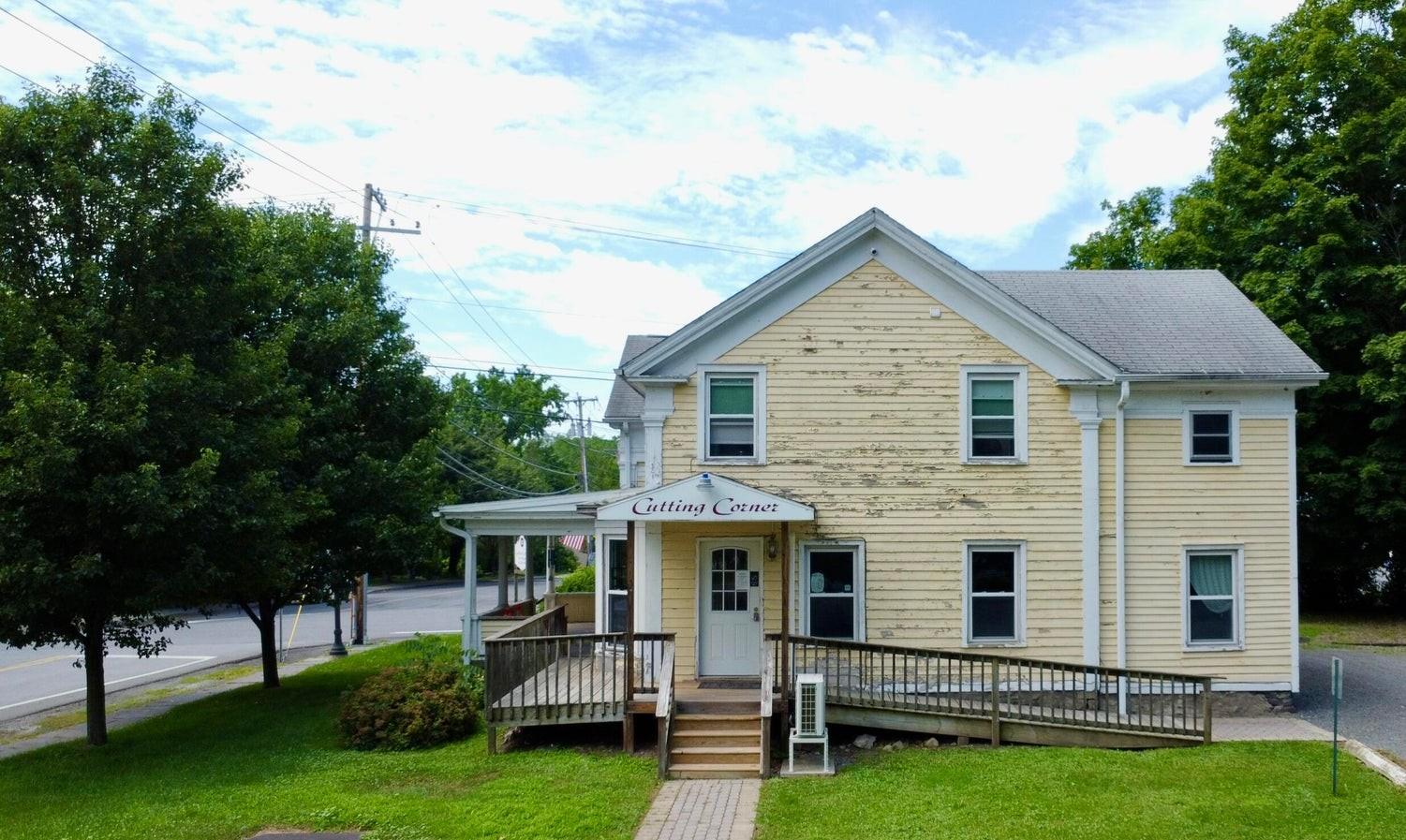 3652 Route 67, Greenville, NY 12431