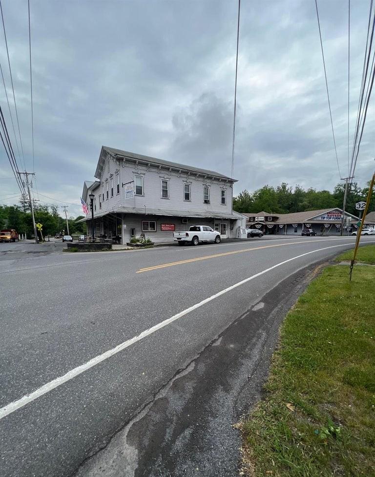 3652 Route 67, Greenville, NY 12431