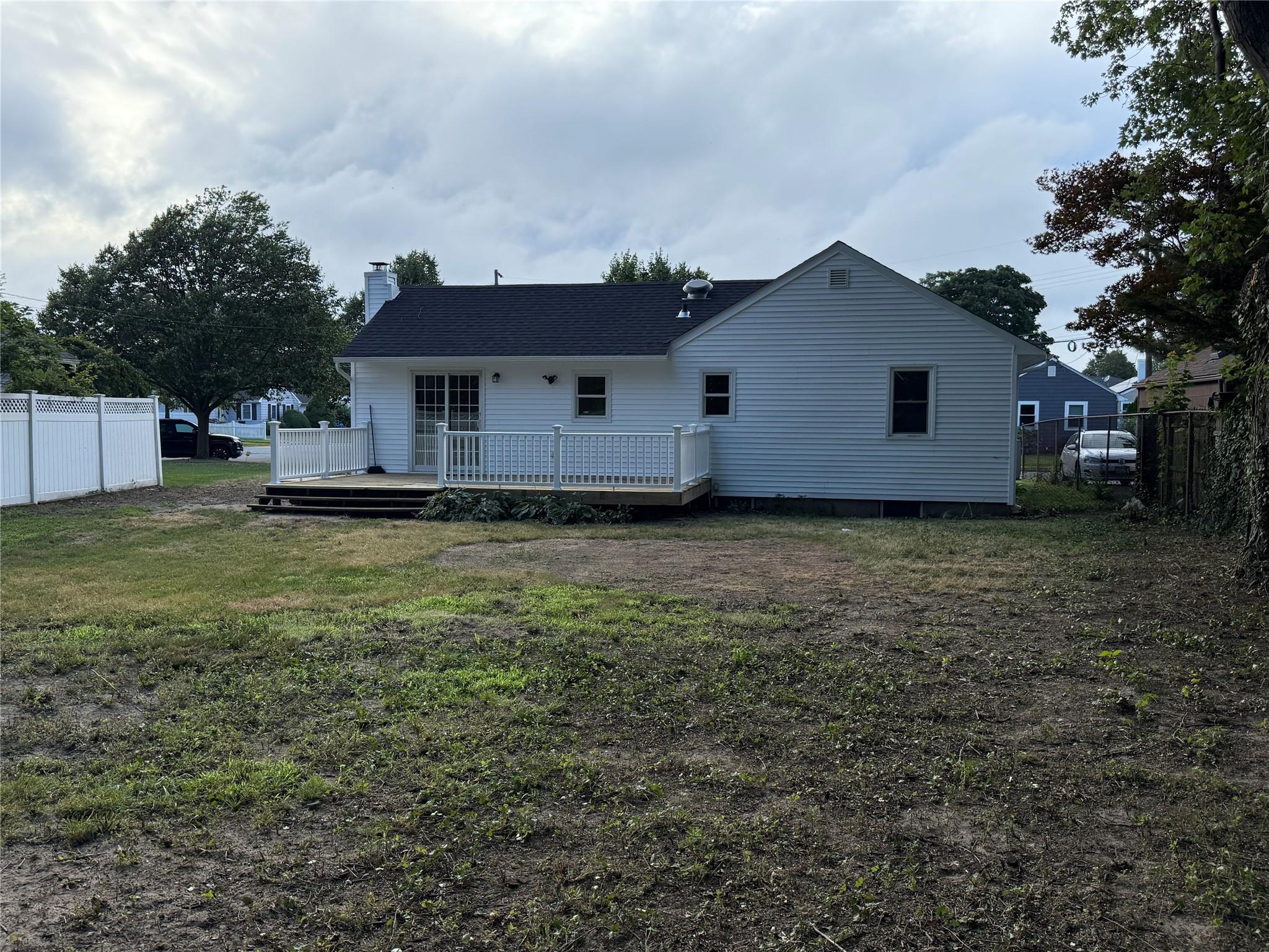 22 Bradish Lane, Babylon, NY 11702