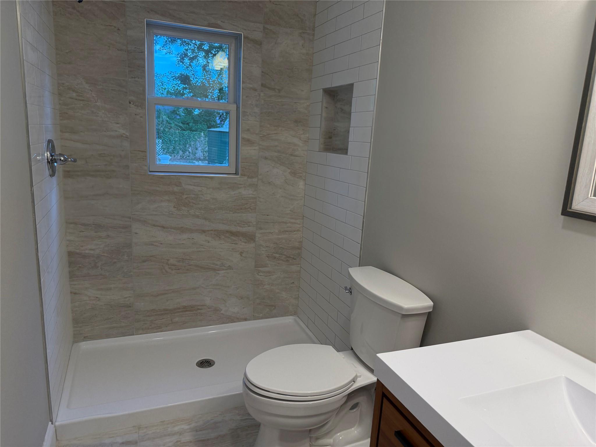 22 Bradish Lane, Babylon, NY 11702