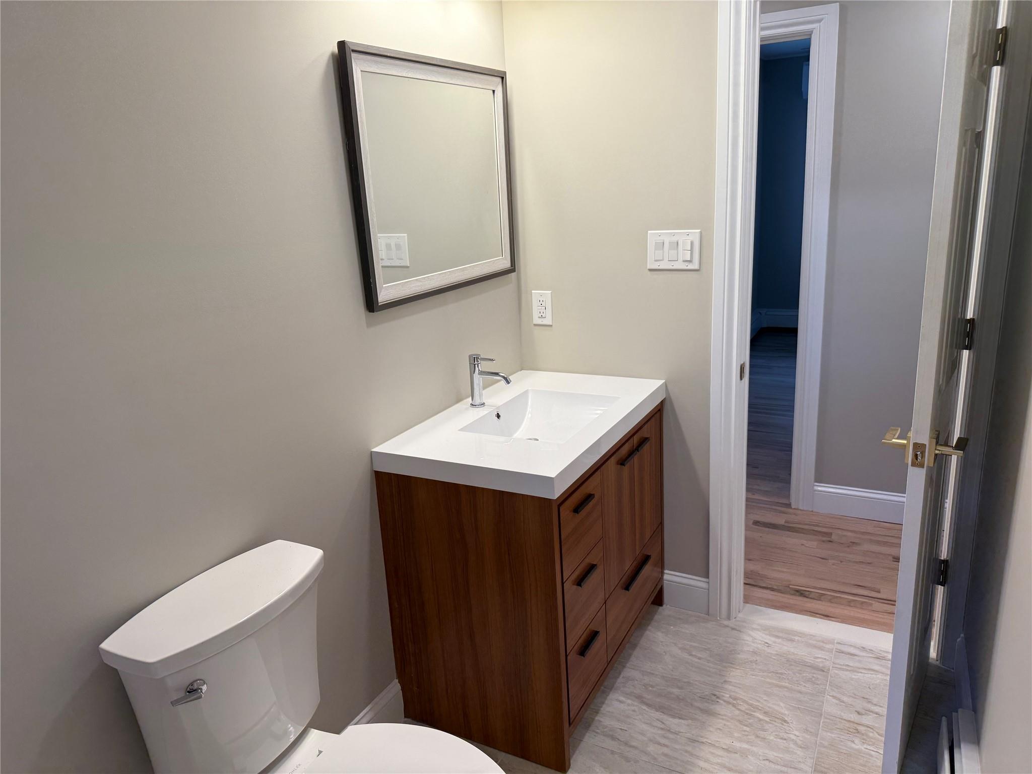 22 Bradish Lane, Babylon, NY 11702