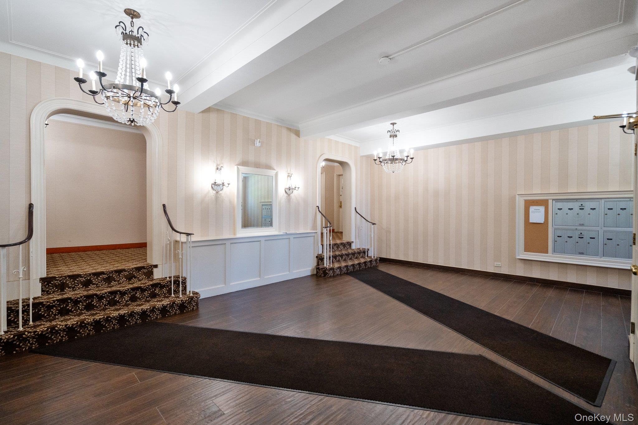 102 S Village Avenue # 2B, Rockville Centre, NY 11570