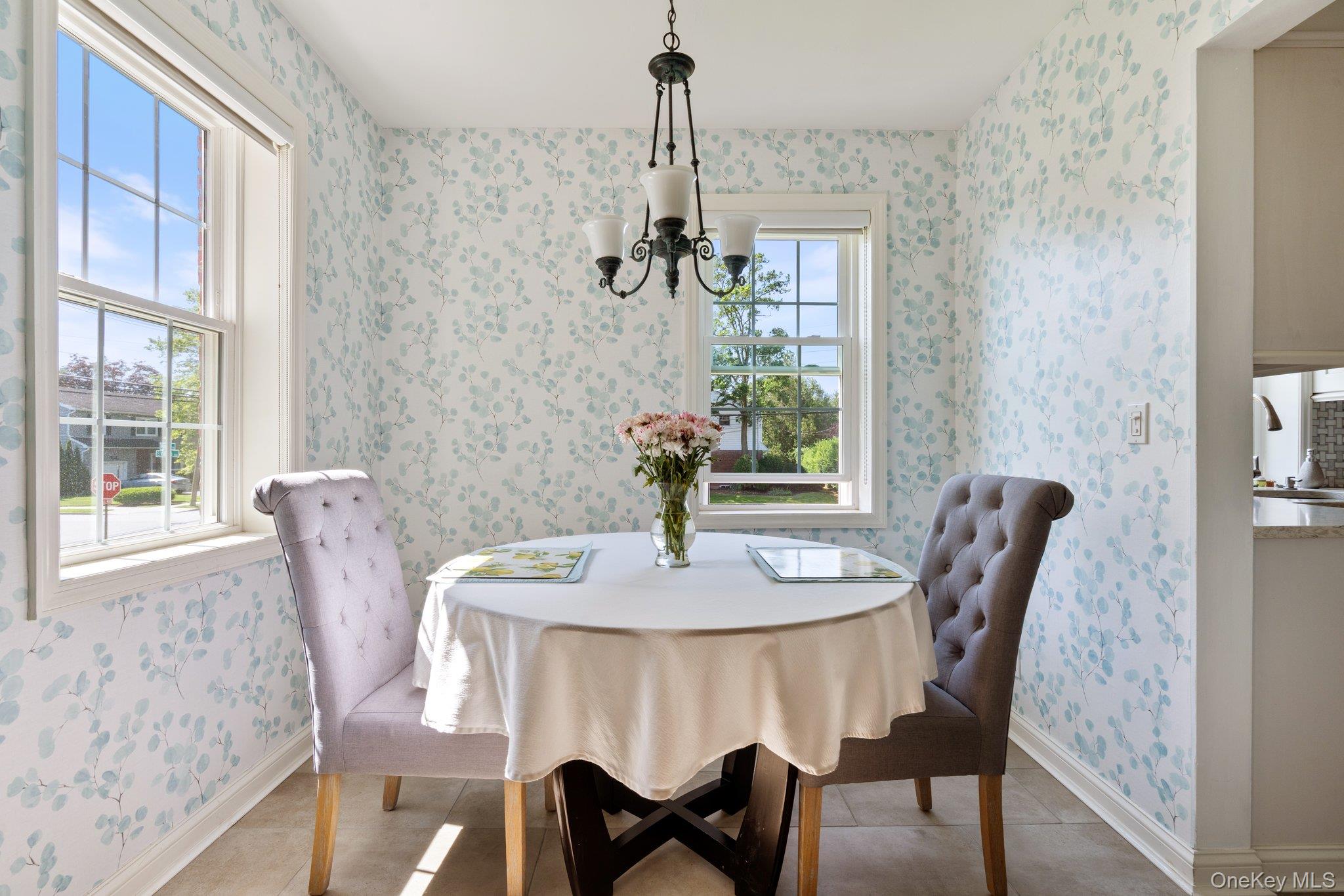 102 S Village Avenue # 2B, Rockville Centre, NY 11570