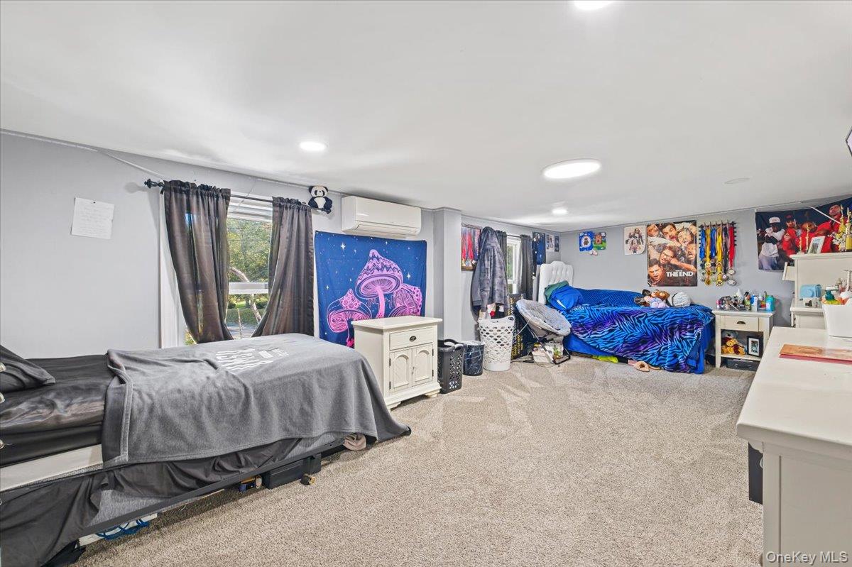 578 South Street, Plattekill, NY 12528