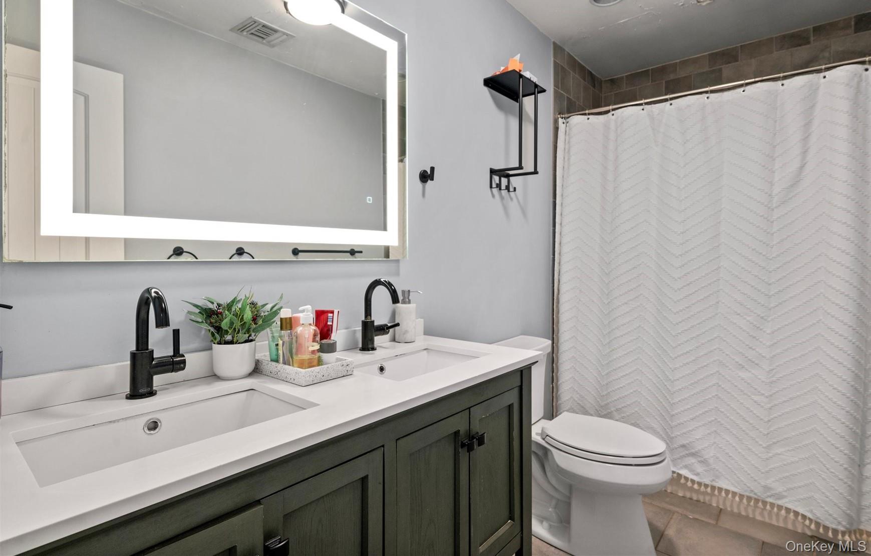 24 Canvasback Lane, East Quogue, NY 11942