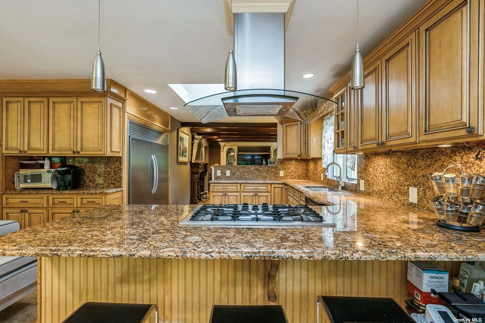 2 Godfrey Lane, Huntington, NY 11743