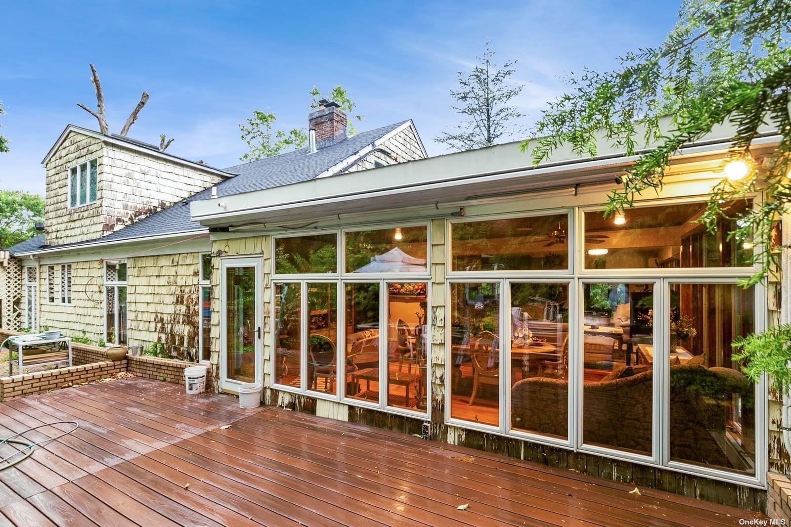 2 Godfrey Lane, Huntington, NY 11743