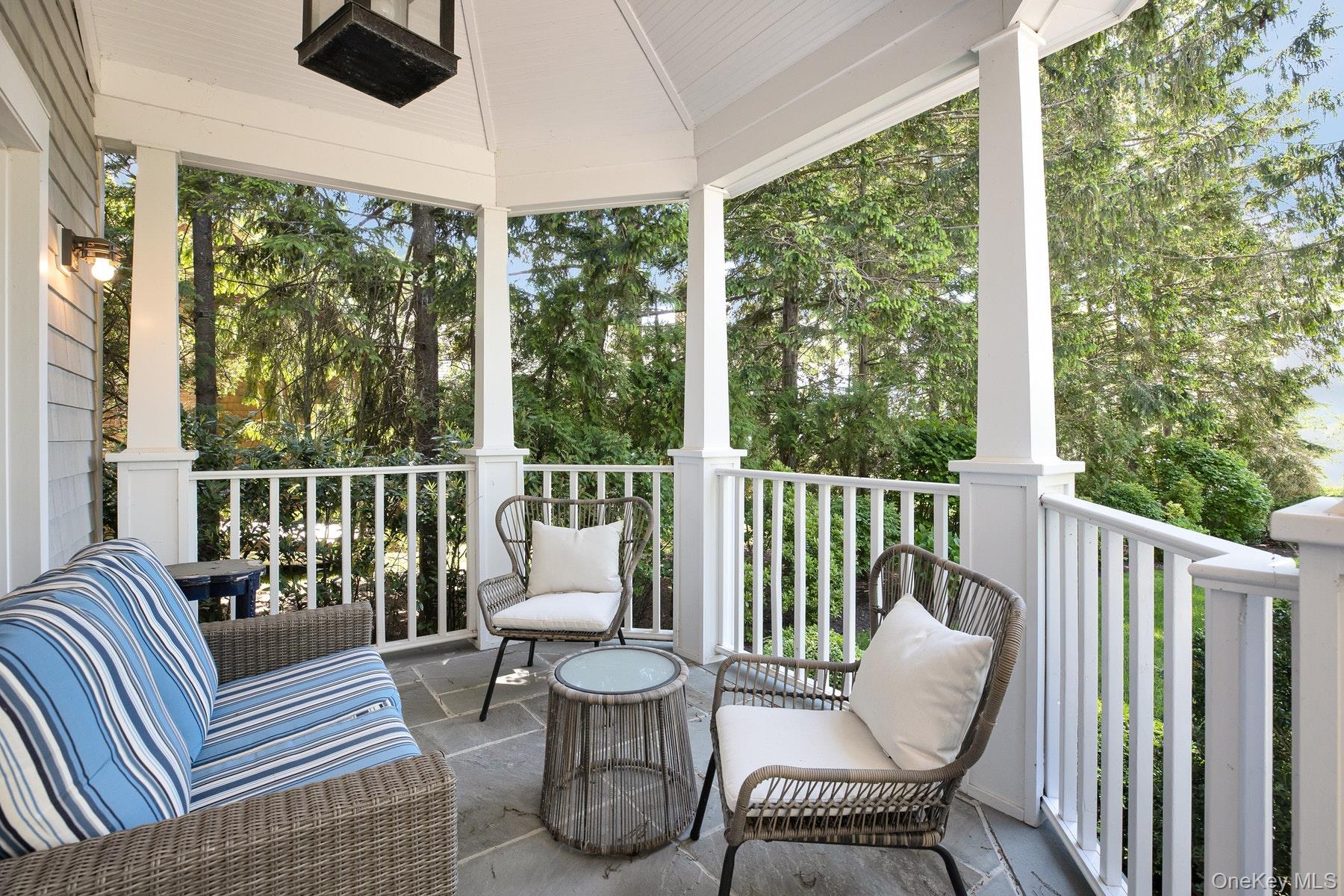 3120 Grathwohl Road, New Suffolk, NY 11956