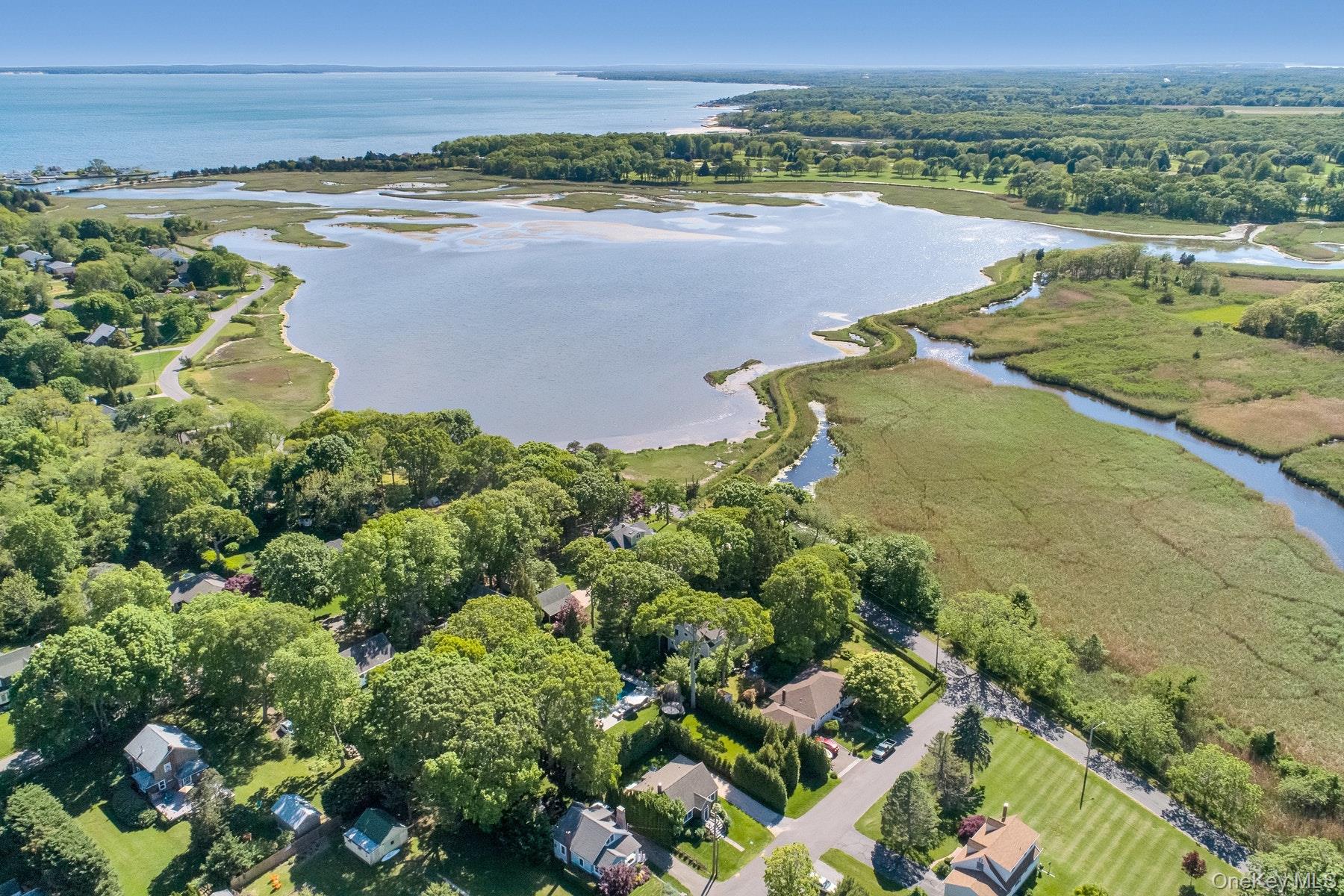 3120 Grathwohl Road, New Suffolk, NY 11956