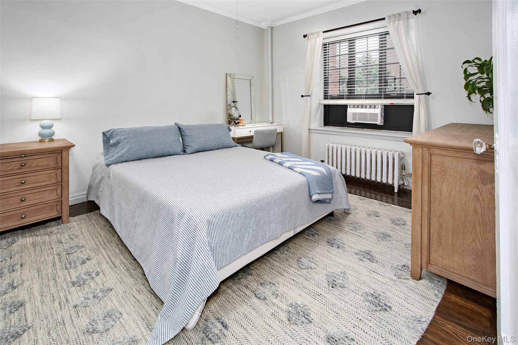 45 W Pondfield Road # 1F, Bronxville, NY 10708