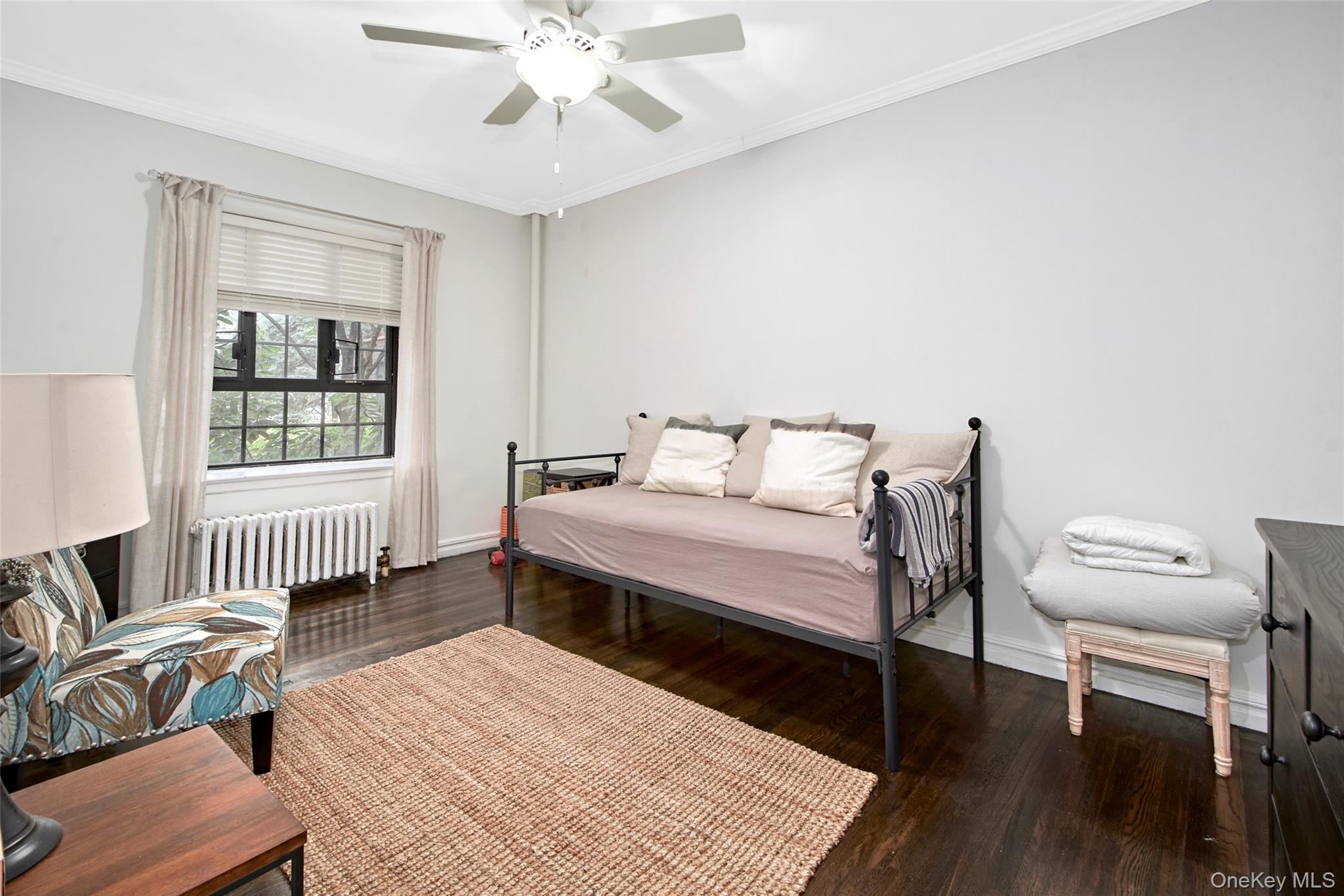 45 W Pondfield Road # 1F, Bronxville, NY 10708