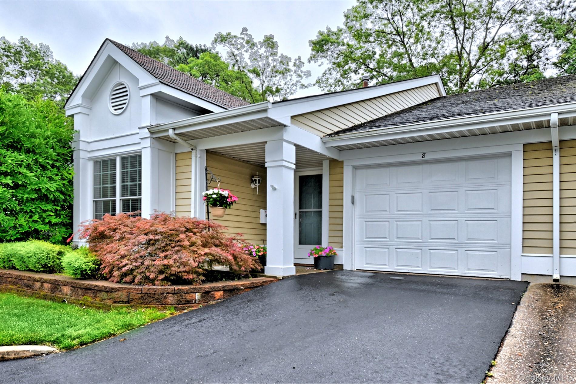 8 Kismet Court, Ridge, NY 11961