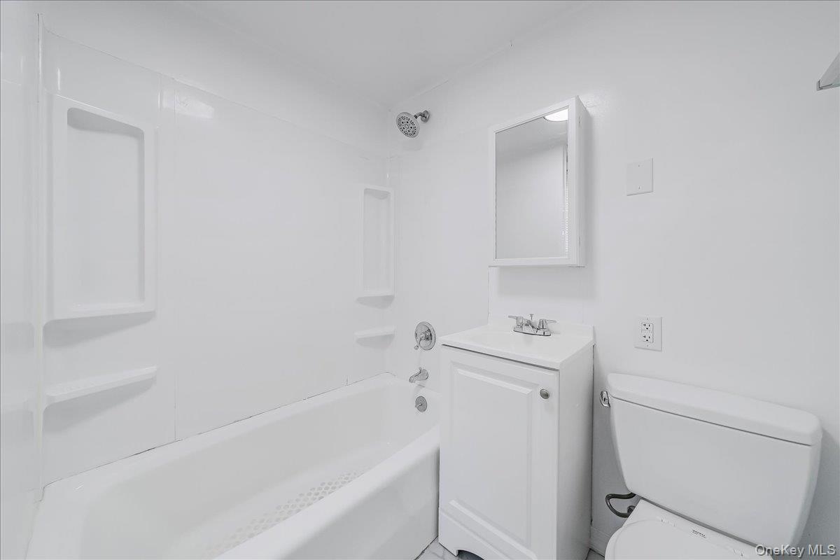 251 Columbus Avenue, West Harrison, NY 10604