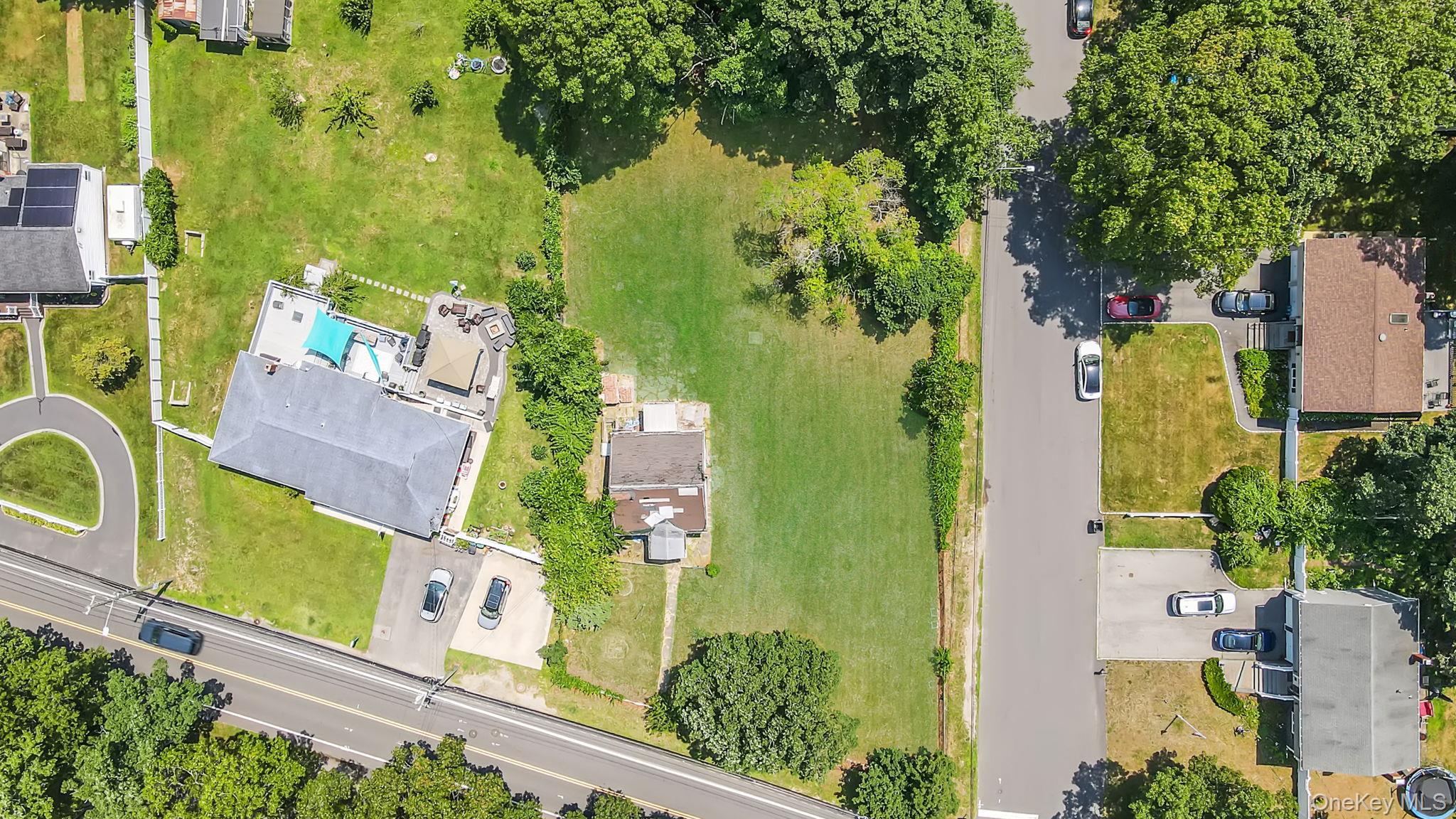 318 A Johnson Avenue, Ronkonkoma, NY 11779