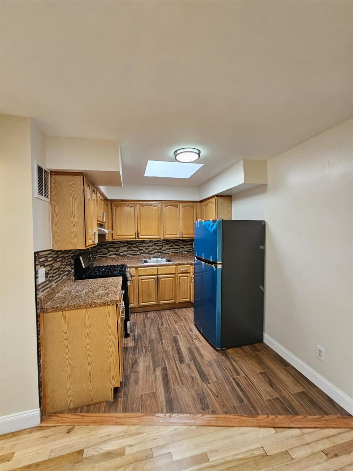 131 S 14th Avenue # 2, Mount Vernon, NY 10550