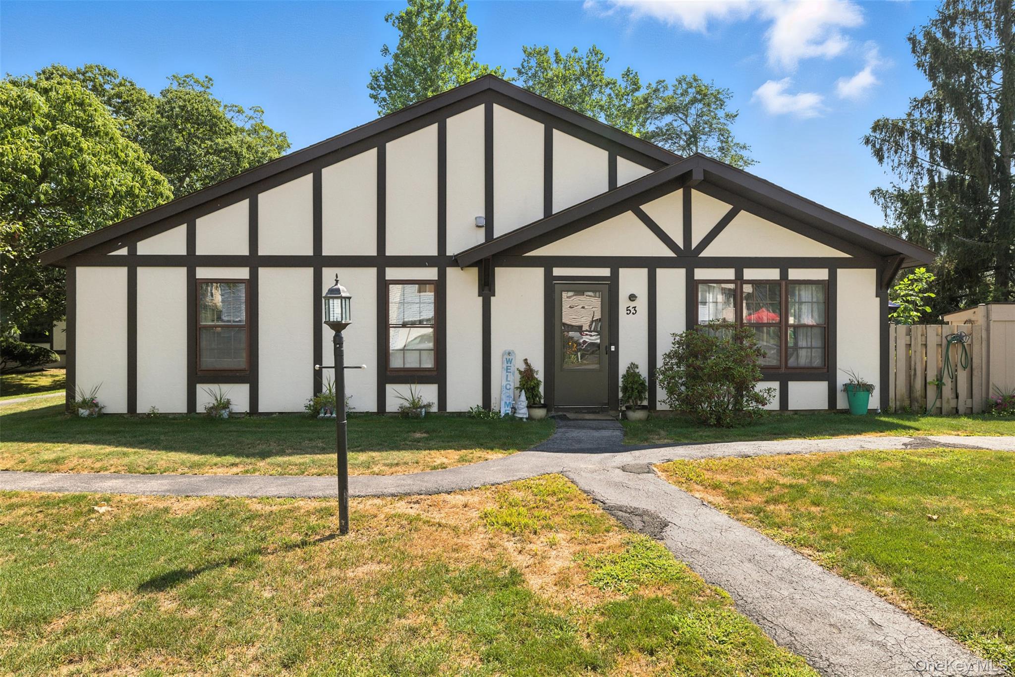 53 Sunny Brook Circle, Highland, NY 12528