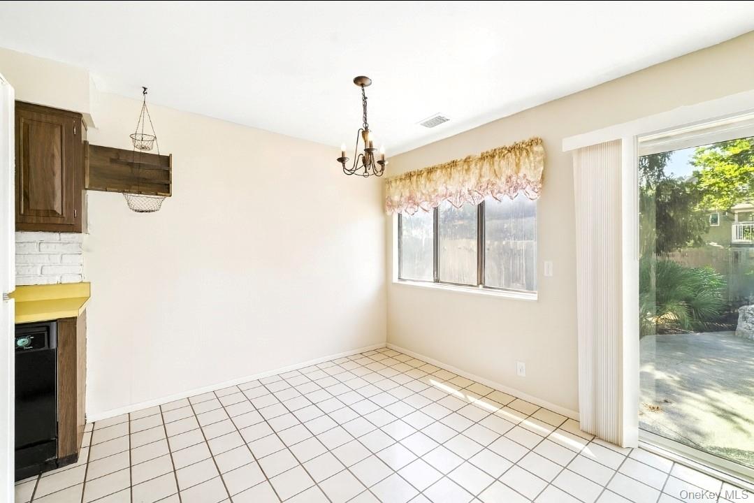 53 Sunny Brook Circle, Highland, NY 12528