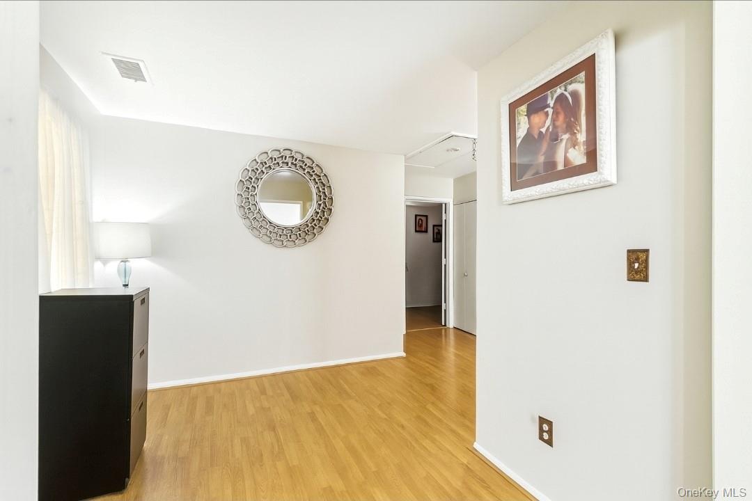 53 Sunny Brook Circle, Highland, NY 12528