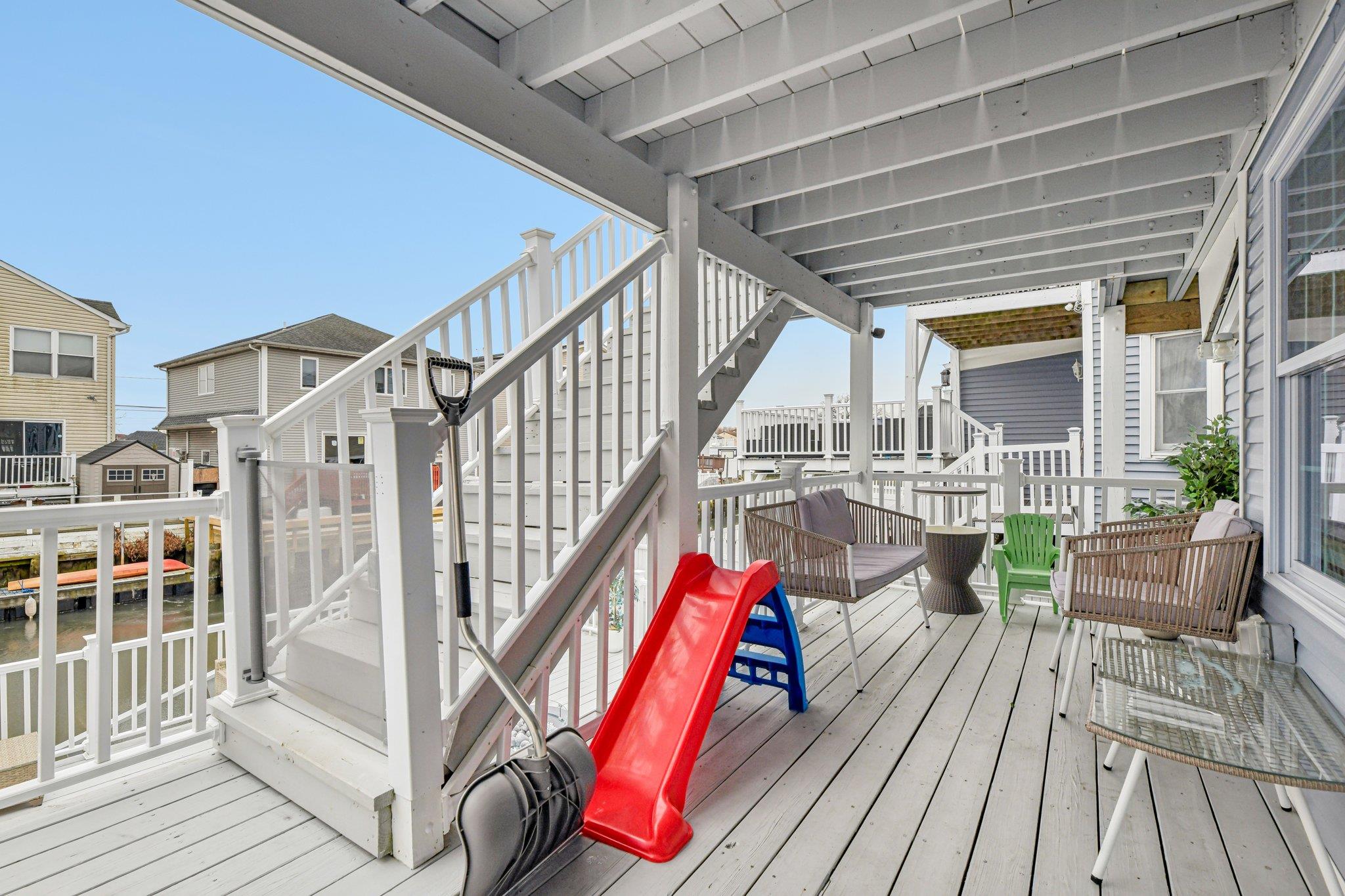 652 Arthur Street, Baldwin Harbor, NY 11510