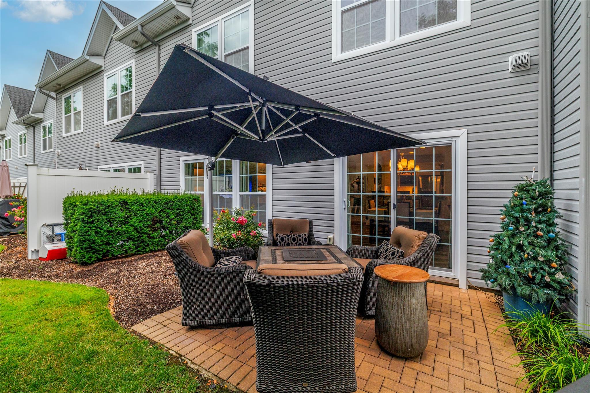 36 Nicole Court, Copiague, NY 11726