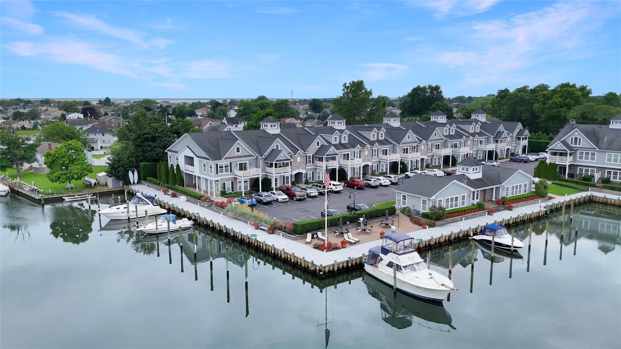 36 Nicole Court, Copiague, NY 11726