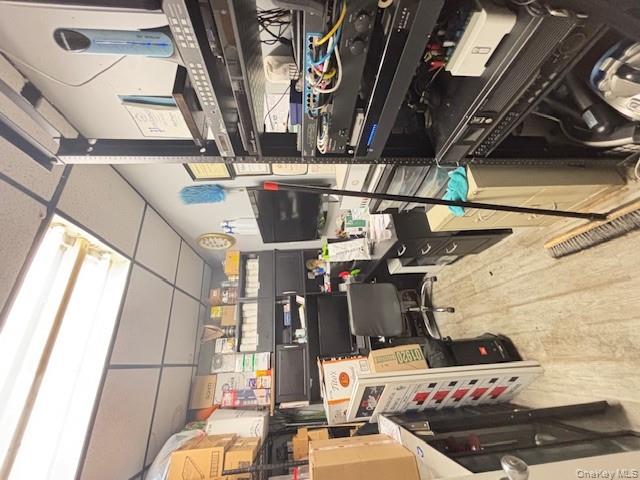 168 E Montauk Highway # 168, Lindenhurst, NY 11757