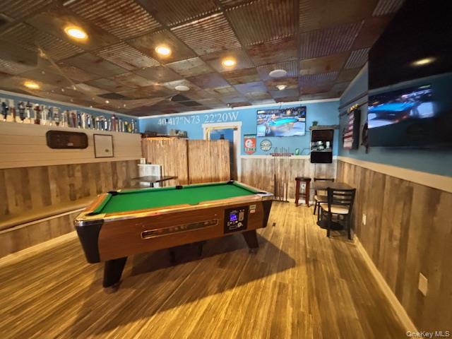 168 E Montauk Highway # 168, Lindenhurst, NY 11757