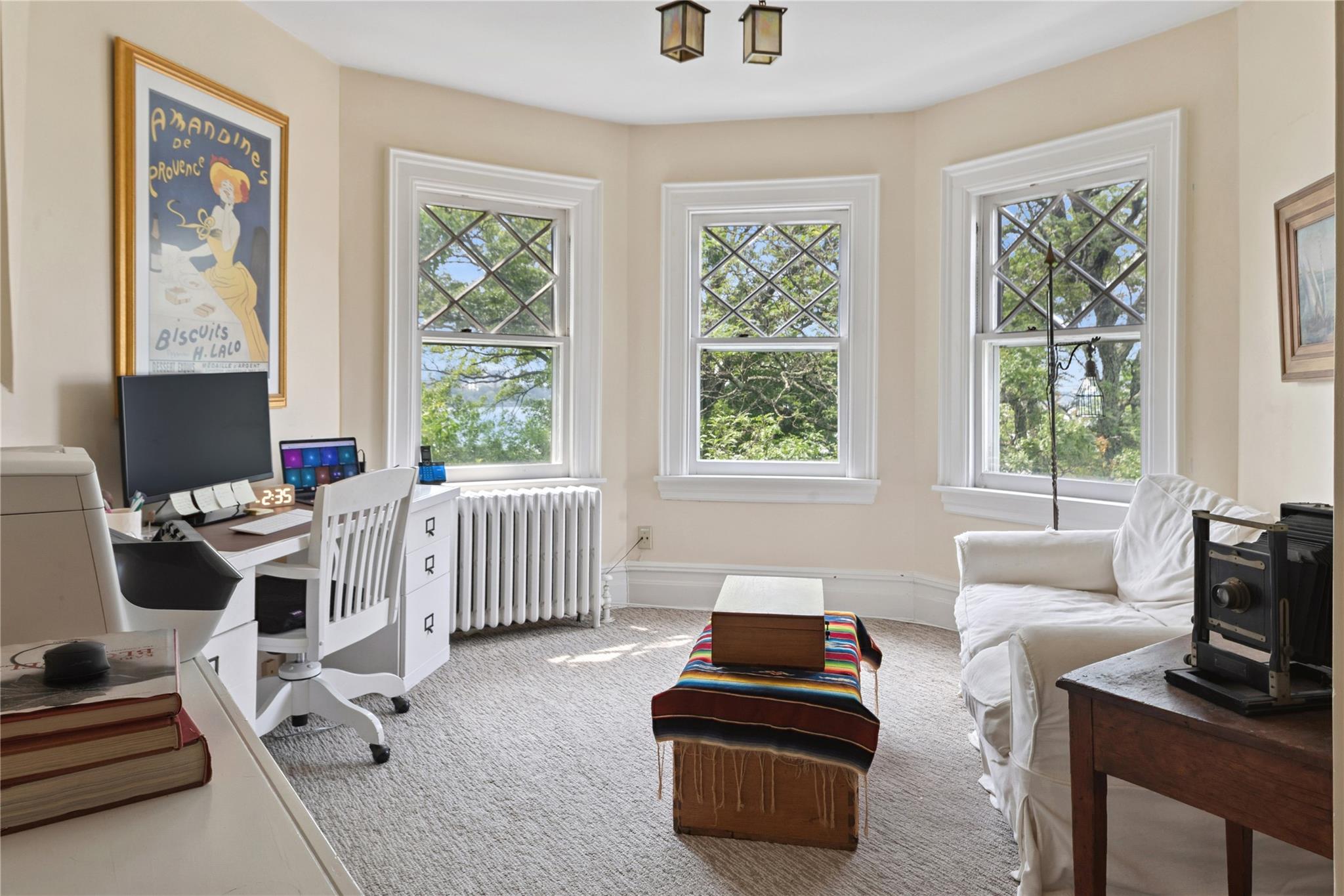 28 Shore Road, Douglaston, NY 11363