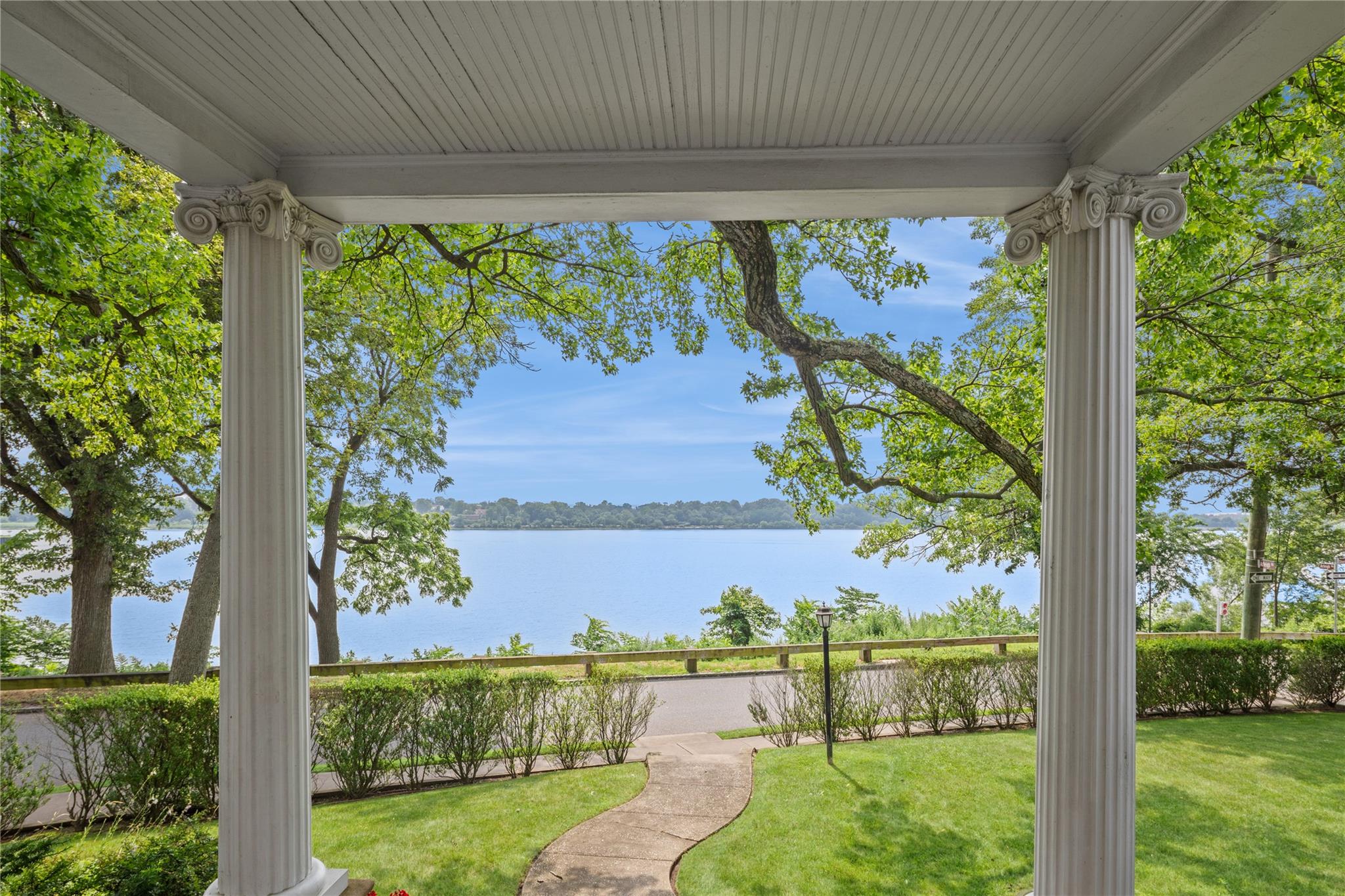 28 Shore Road, Douglaston, NY 11363