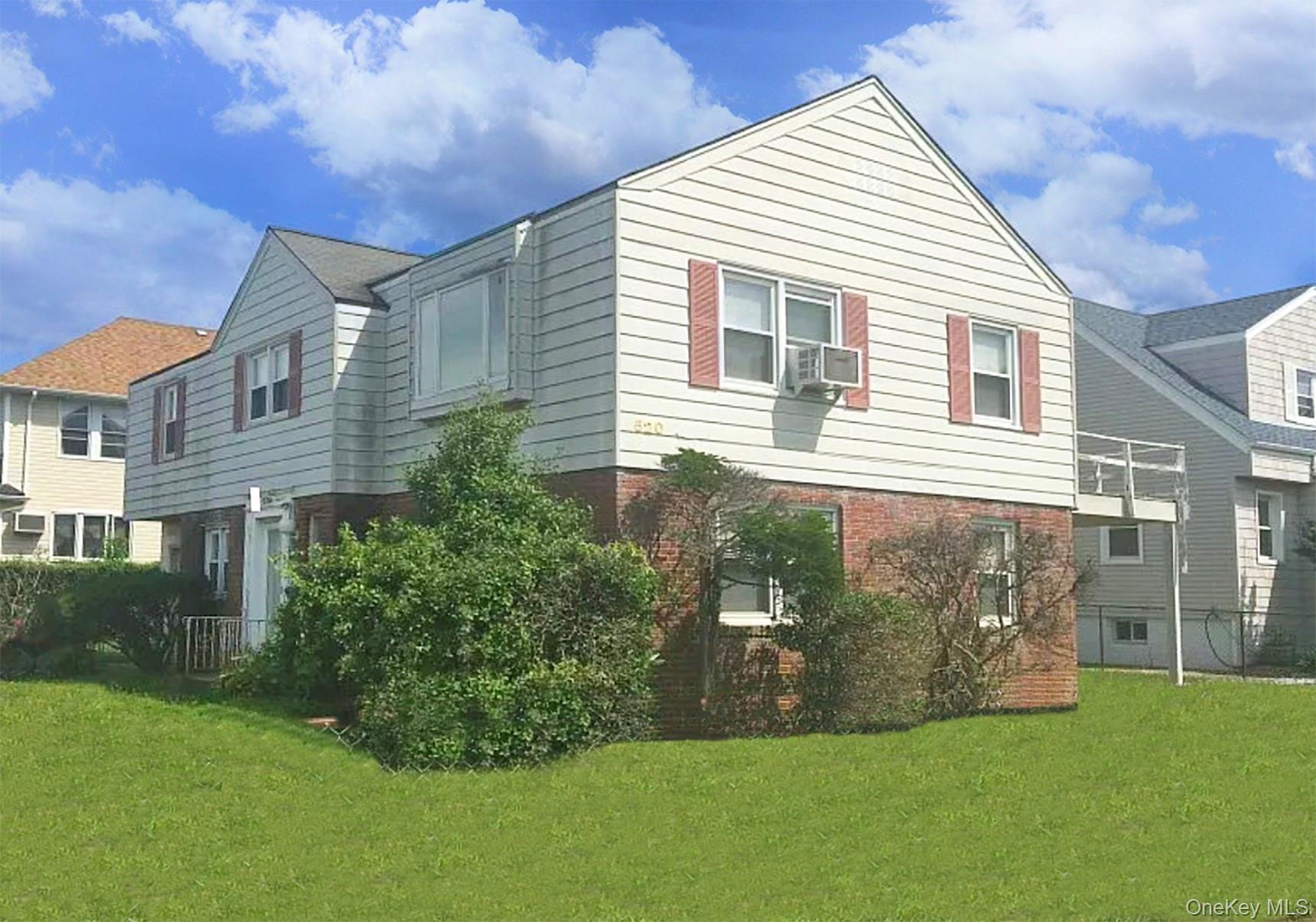 520 Lafayette Boulevard, Long Beach, NY 11561