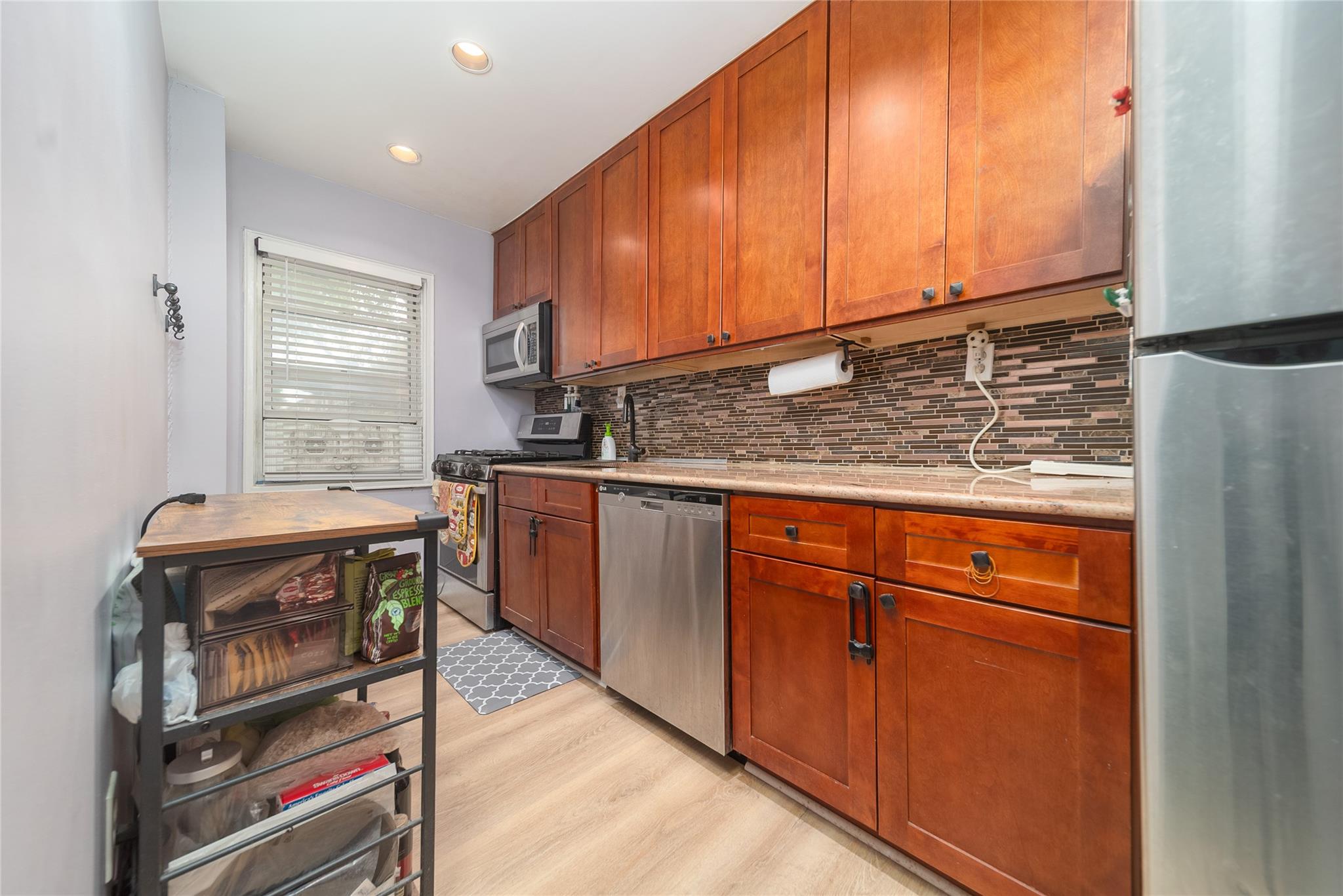 68-18 140th Street # A, Flushing, NY 11367