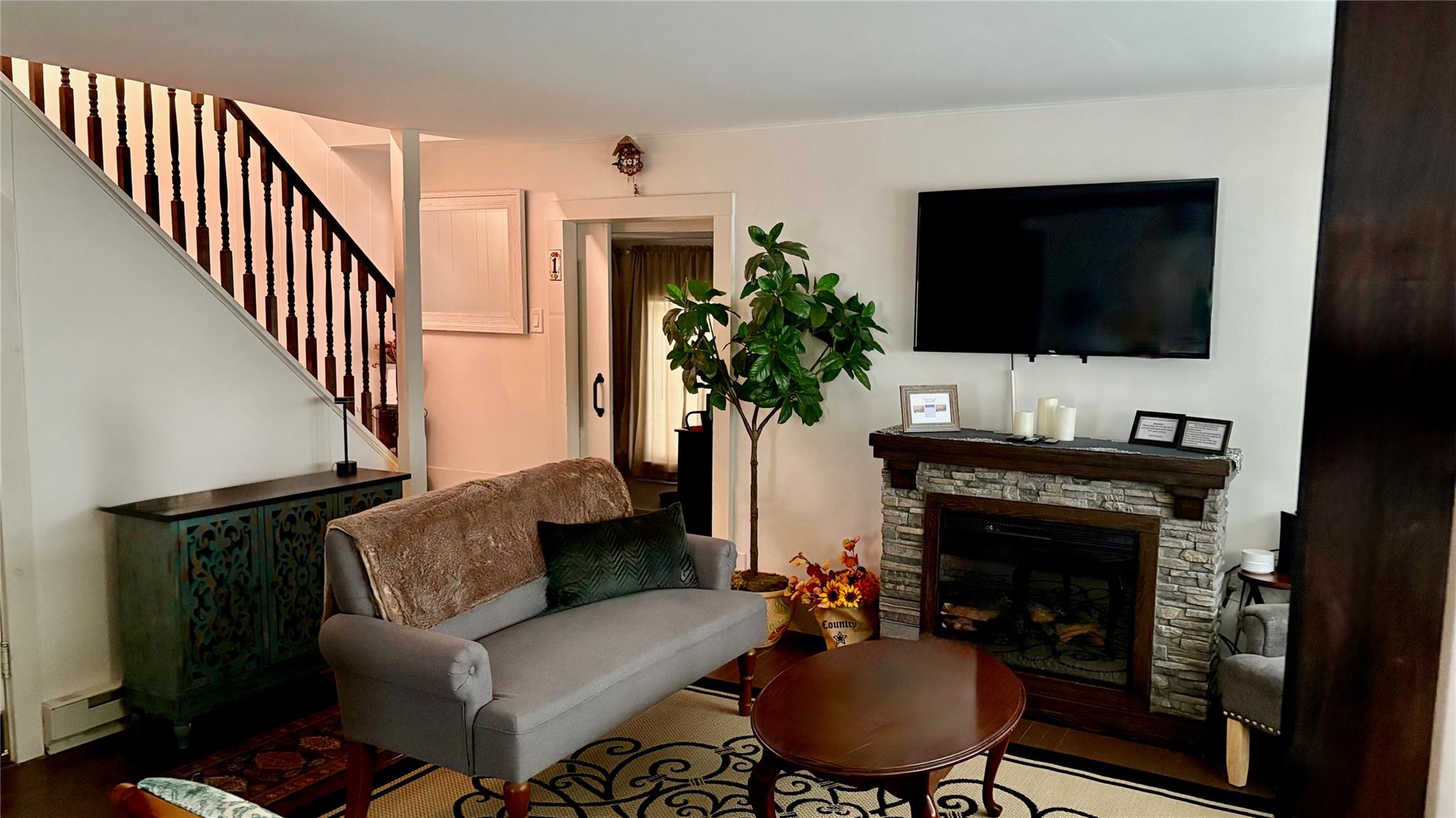 21 Mitchell Avenue, Callicoon, NY 12723