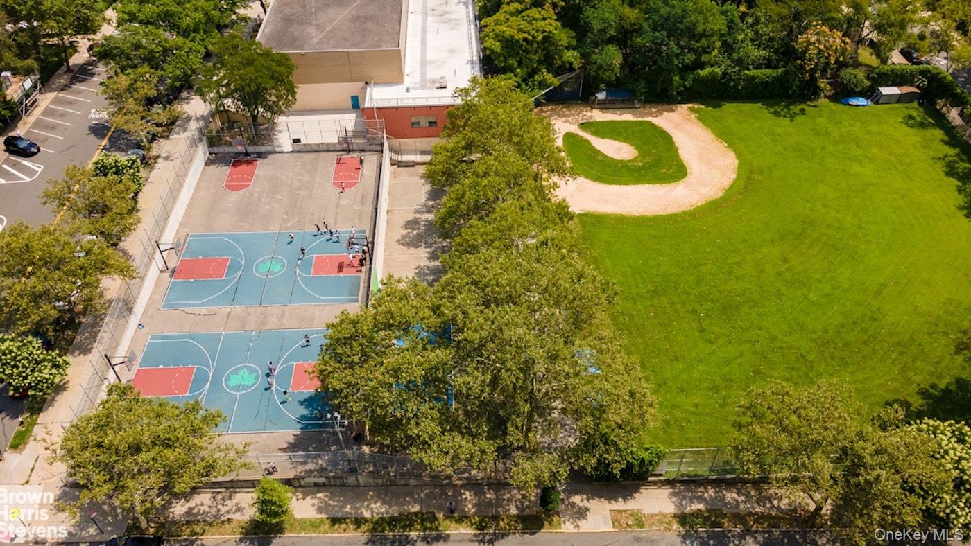 3671 Hudson Manor Terrace # 4F, Bronx, NY 10463