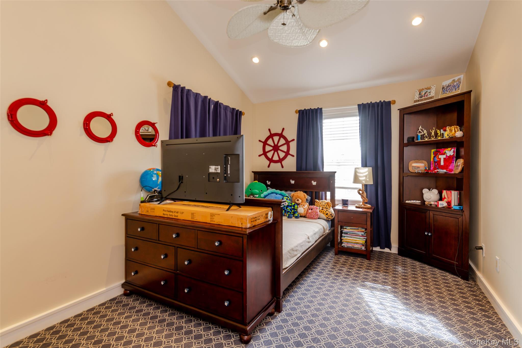 450 W Bay Drive, Long Beach, NY 11561