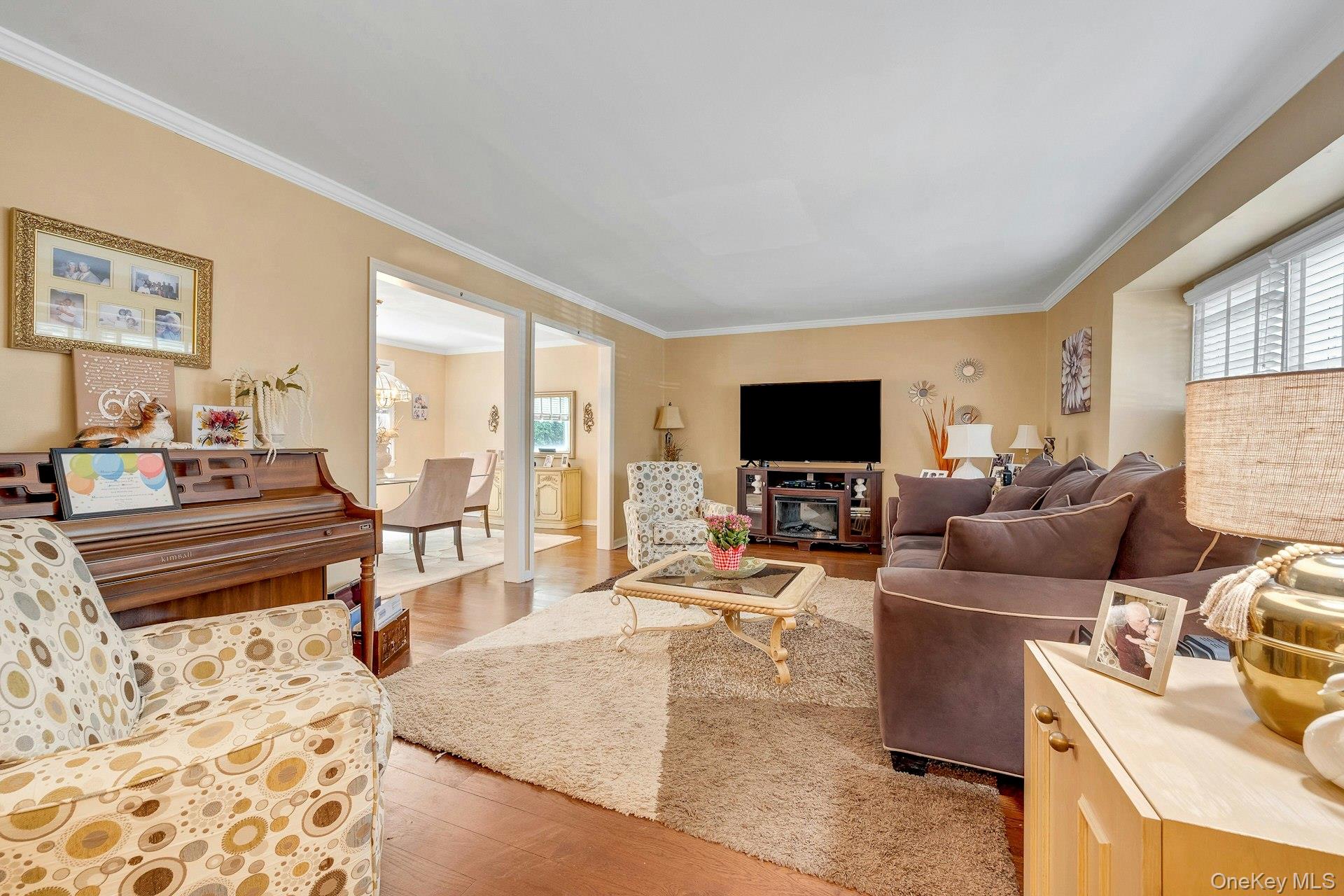 124 Robins # 124, New Rochelle, NY 10801