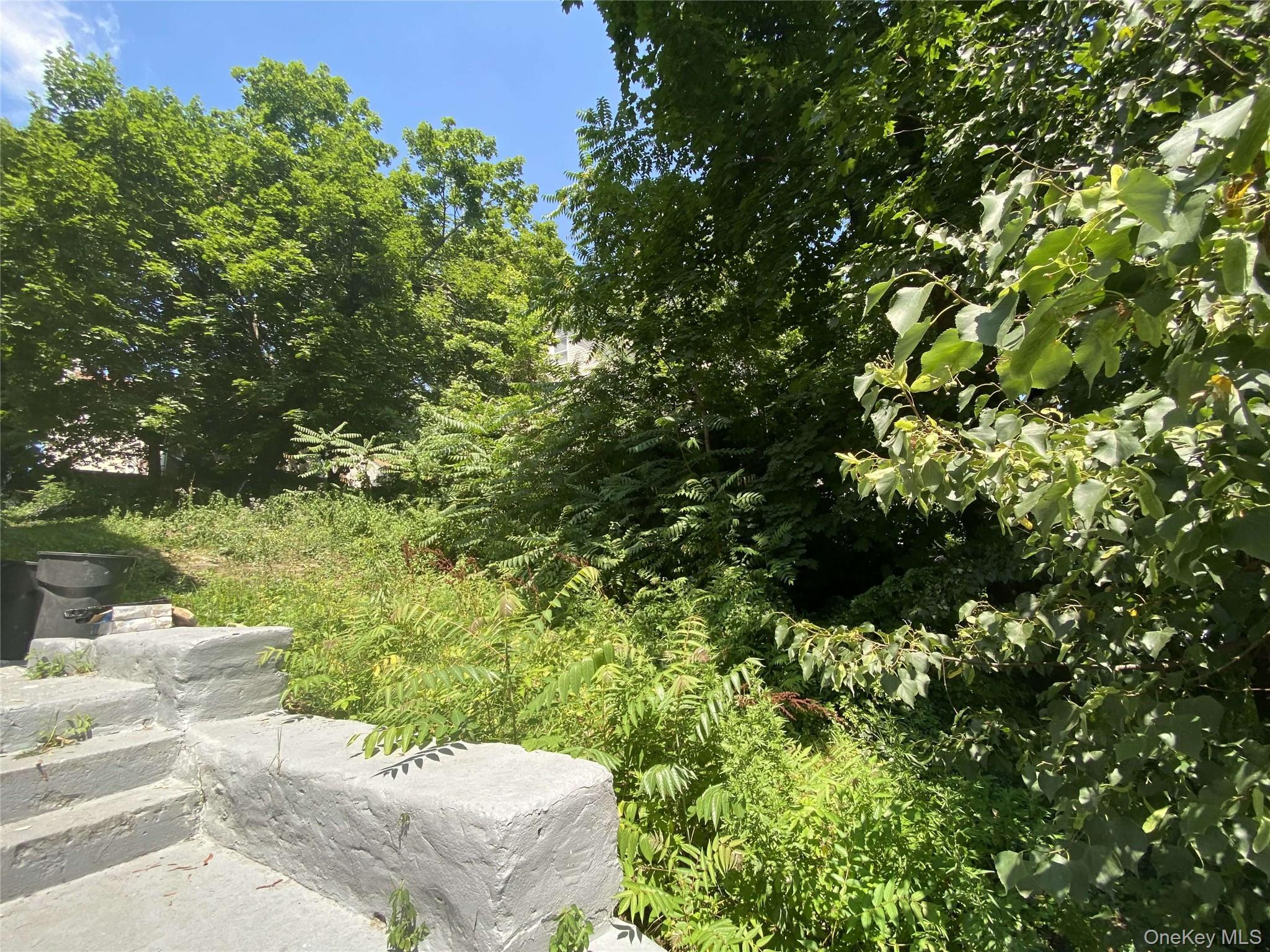 422 Nuber Avenue, Mount Vernon, NY 10553