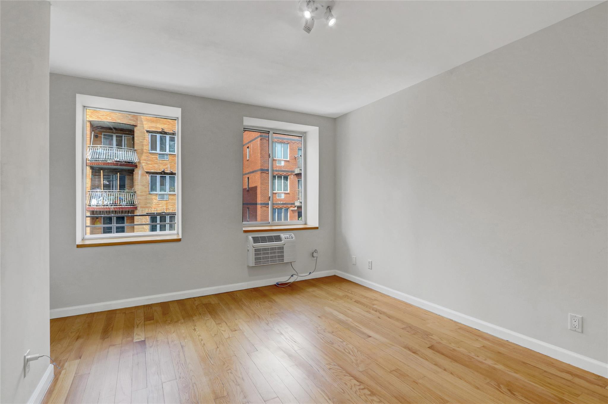 4317 Union Street # 5A, Flushing, NY 11355