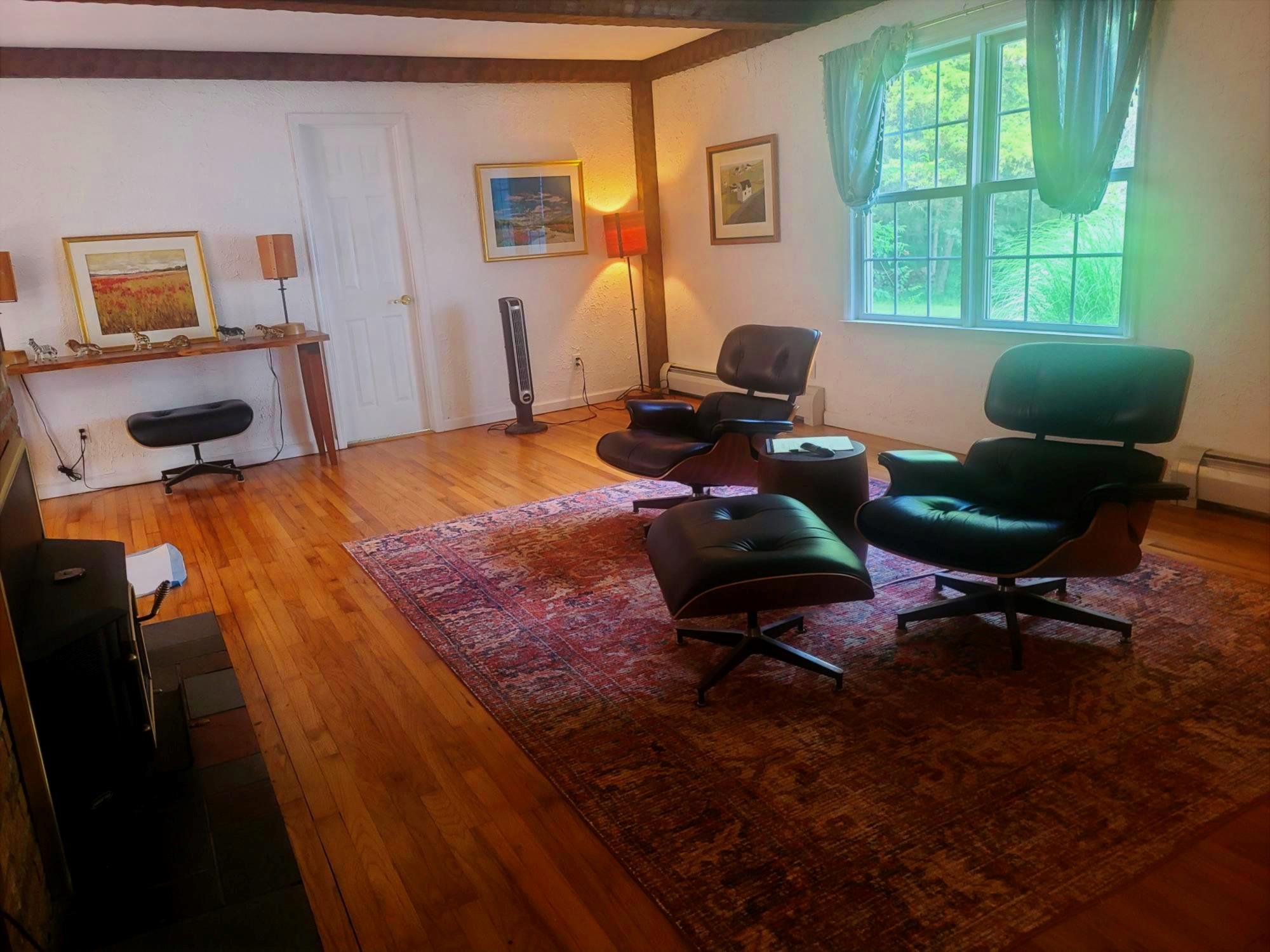 49 Old Farm Road, Rhinebeck, NY 12572