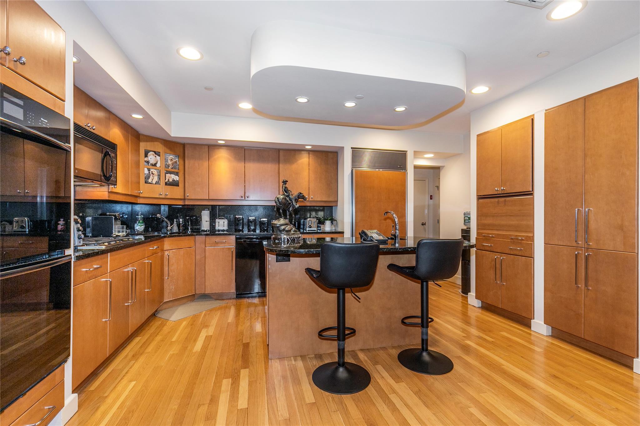 1 Portico Court # 200, Great Neck, NY 11021