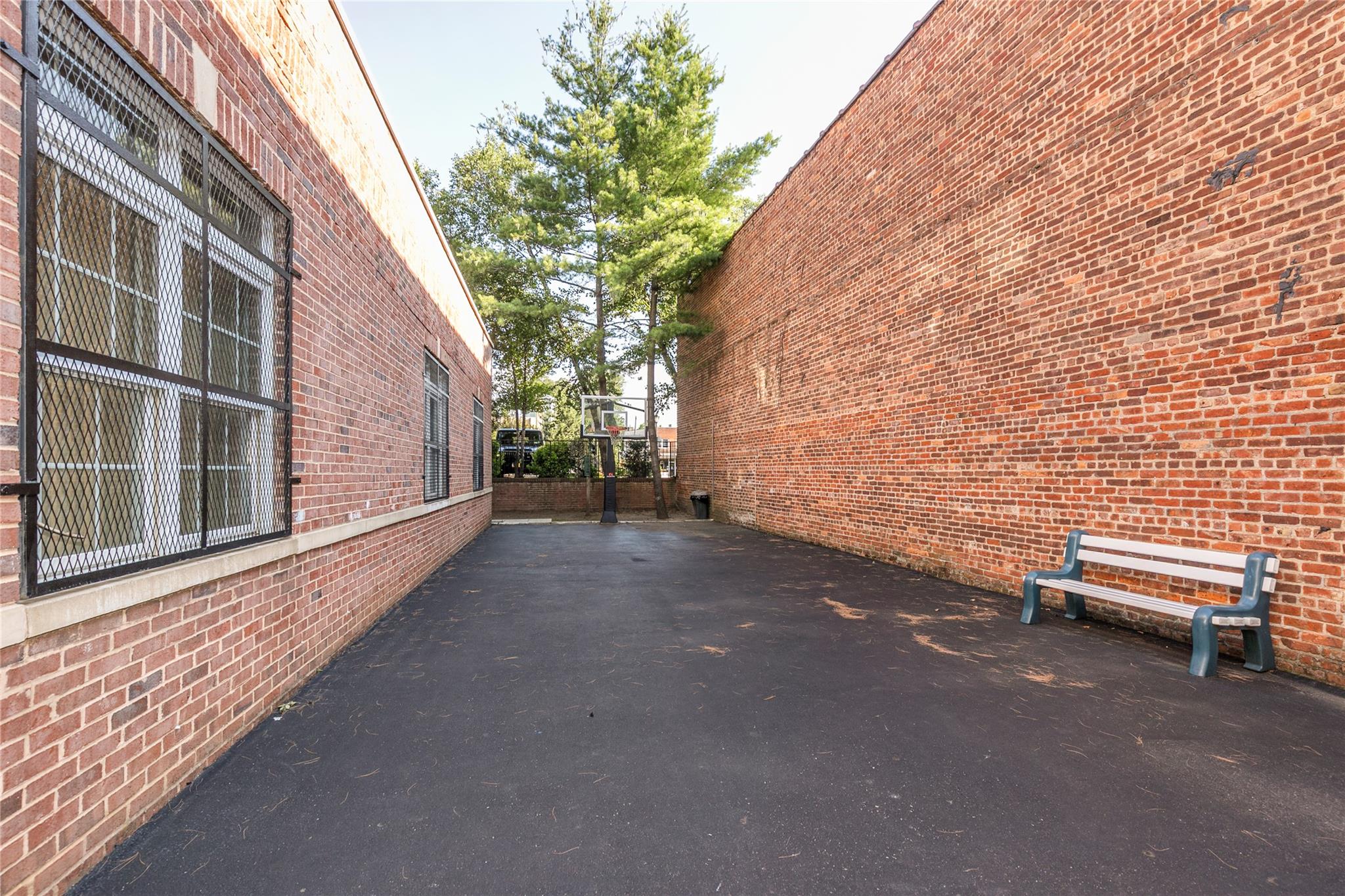 1 Portico Court # 200, Great Neck, NY 11021